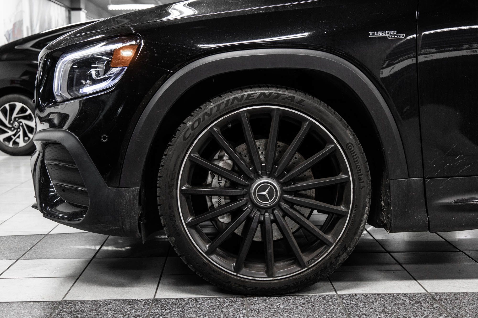 Mercedes-Benz GLB35 AMG  2022