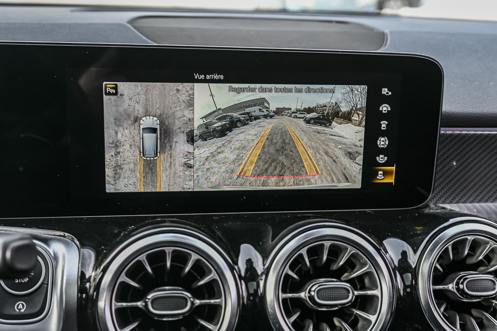 Mercedes-Benz GLB35 AMG  2023