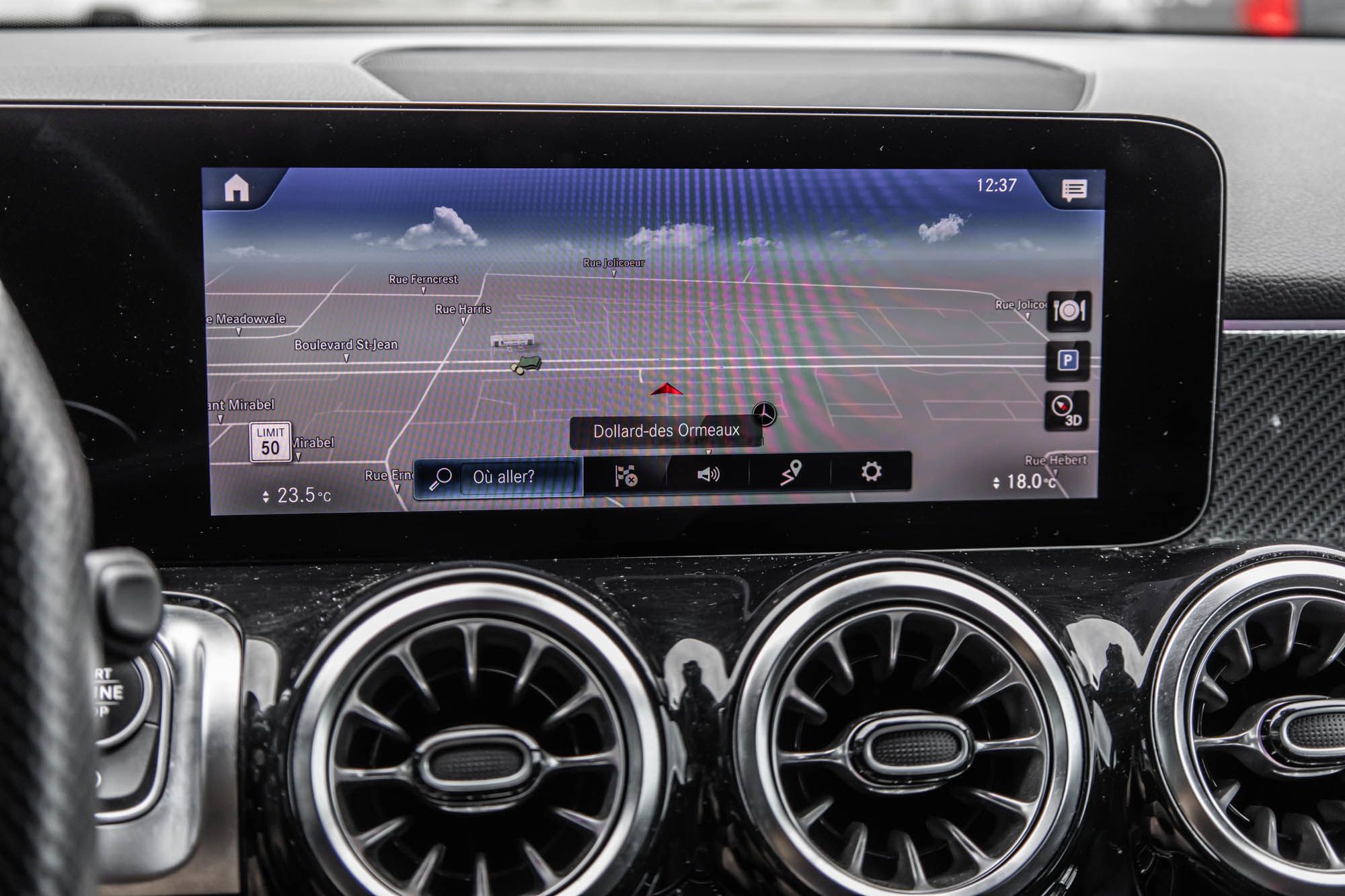 Mercedes-Benz GLB35 AMG  2023 à Dollard-des-Ormeaux, Québec