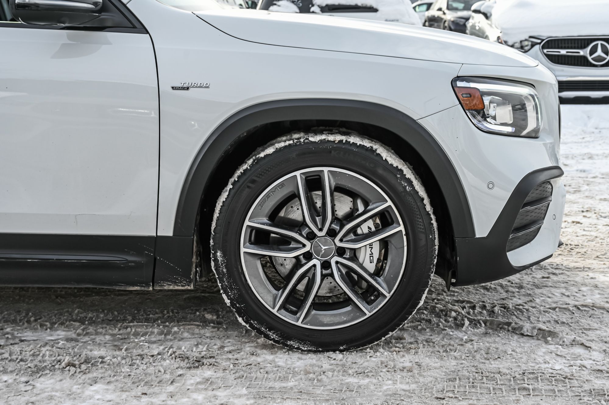 Mercedes-Benz GLB35 AMG  2023