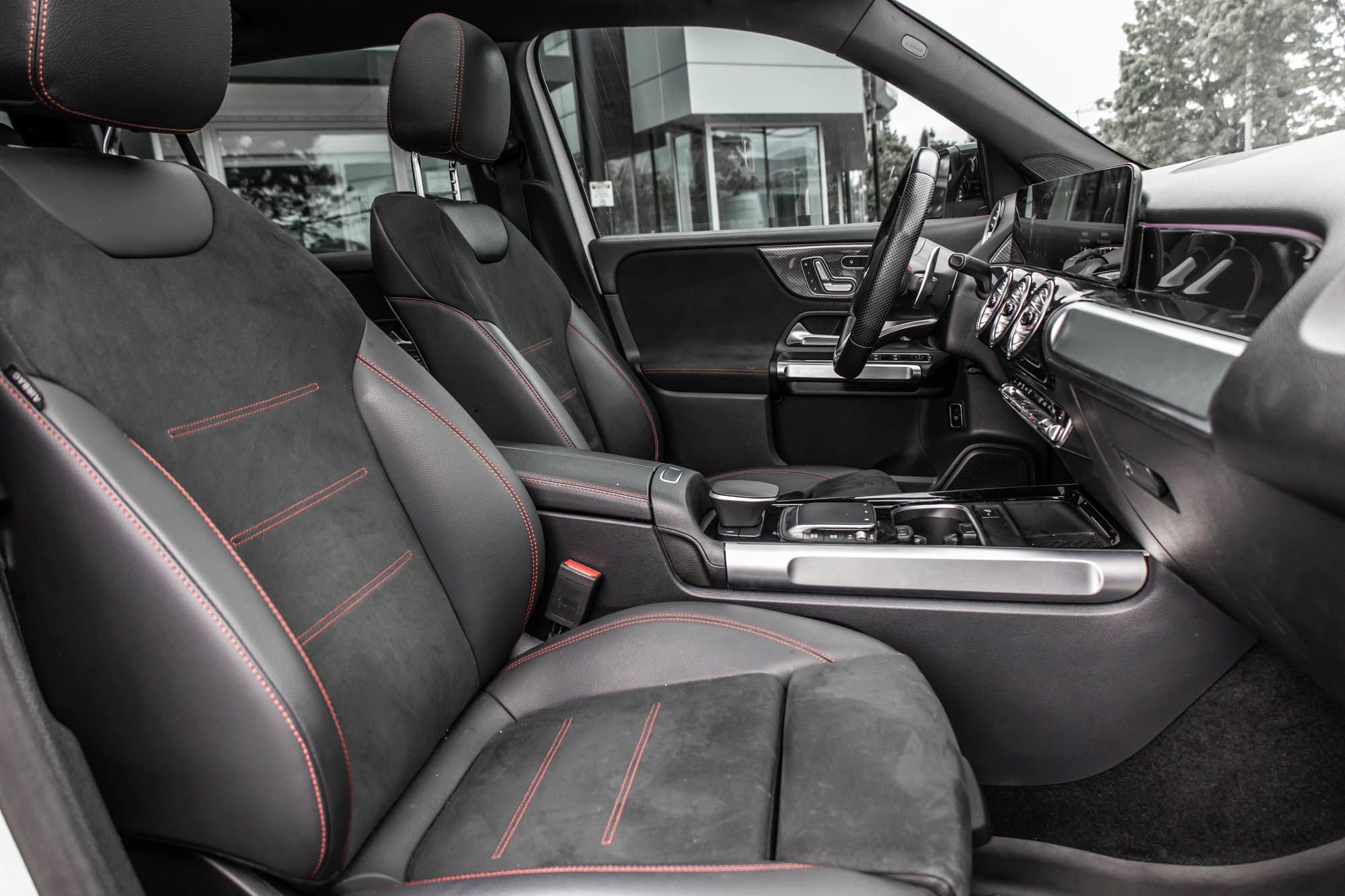 Mercedes-Benz GLB35 AMG  2023 à Dollard-des-Ormeaux, Québec