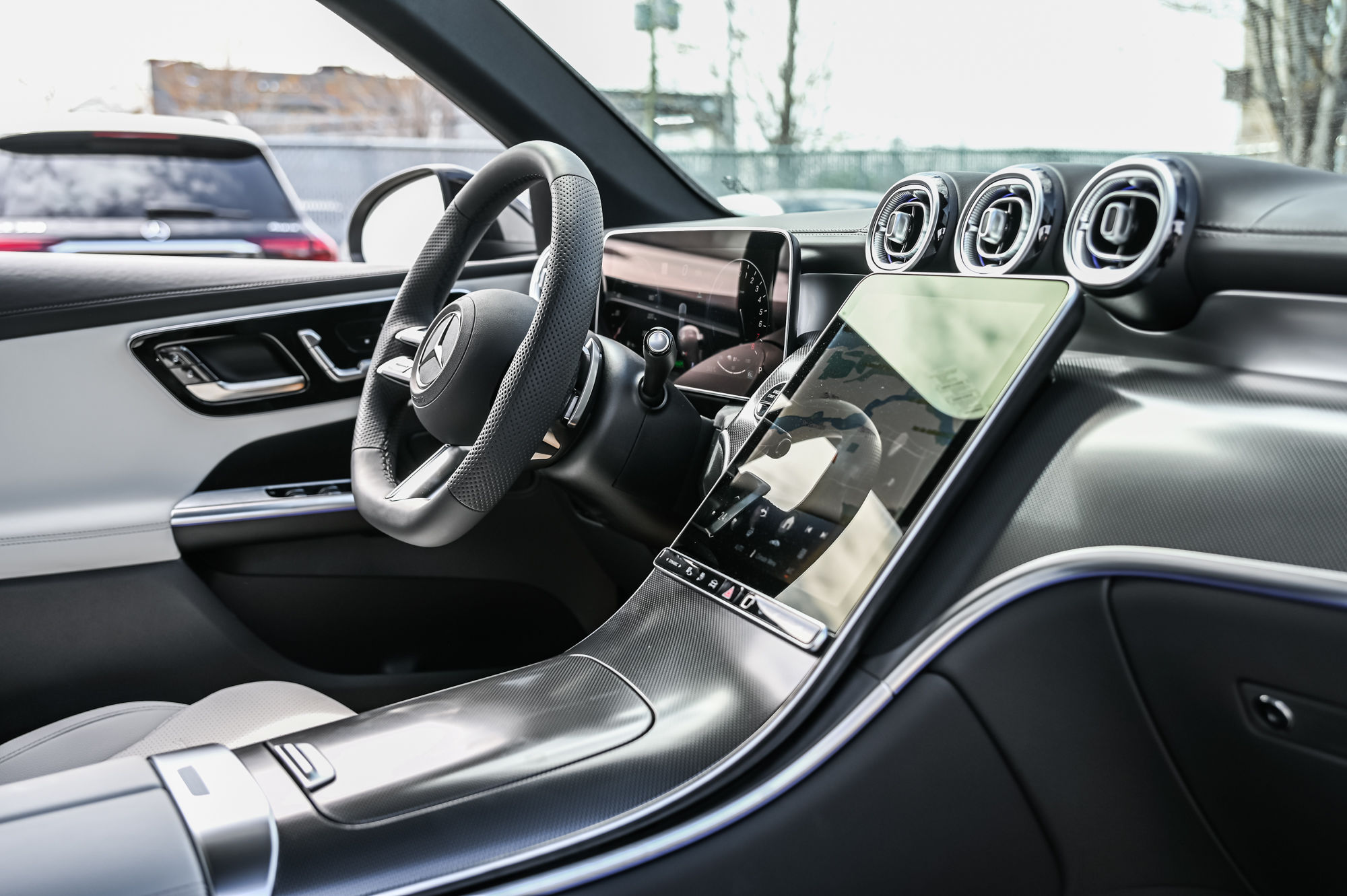 Mercedes-Benz GLC Plug-in Hybrid  2025 à Dollard-des-Ormeaux, Québec