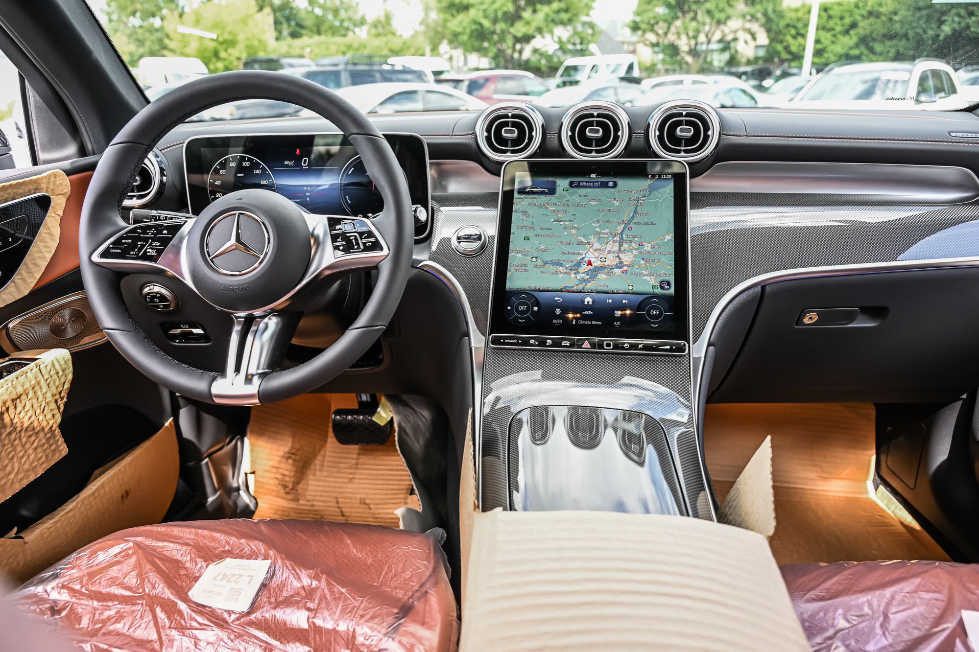 Mercedes-Benz GLC Plug-in Hybrid  2026