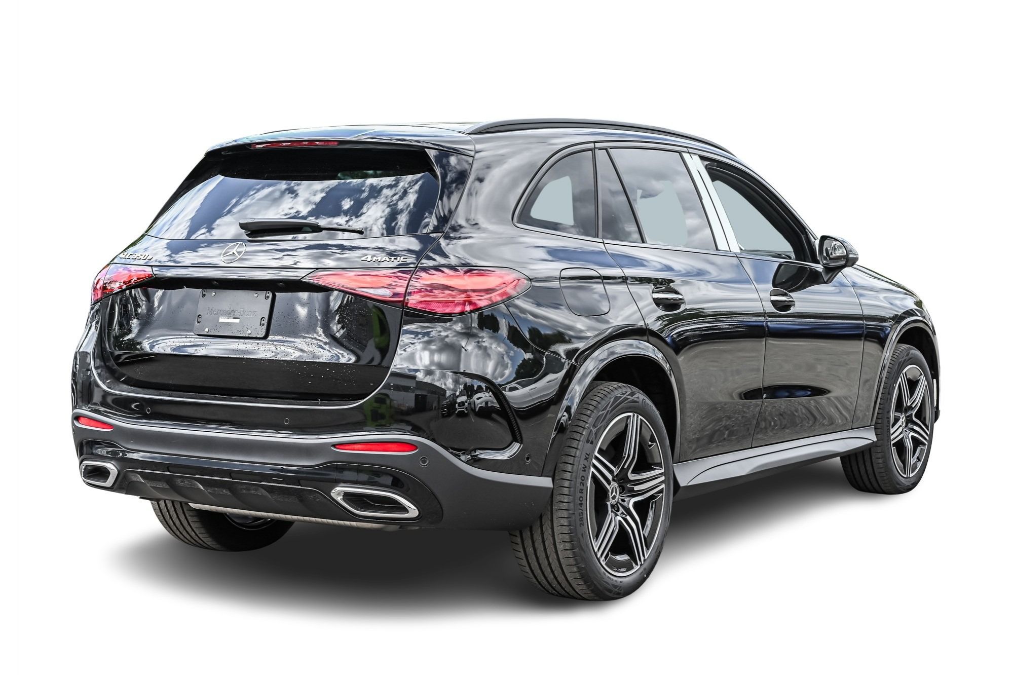 Mercedes-Benz GLC Plug-in Hybrid  2026