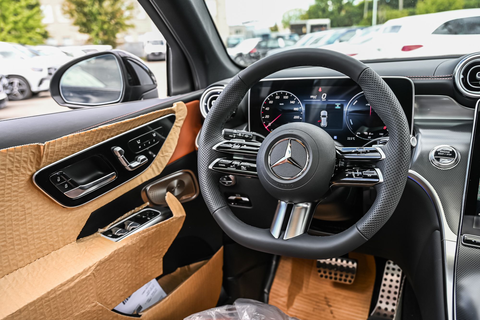 Mercedes-Benz GLC Plug-in Hybrid  2026