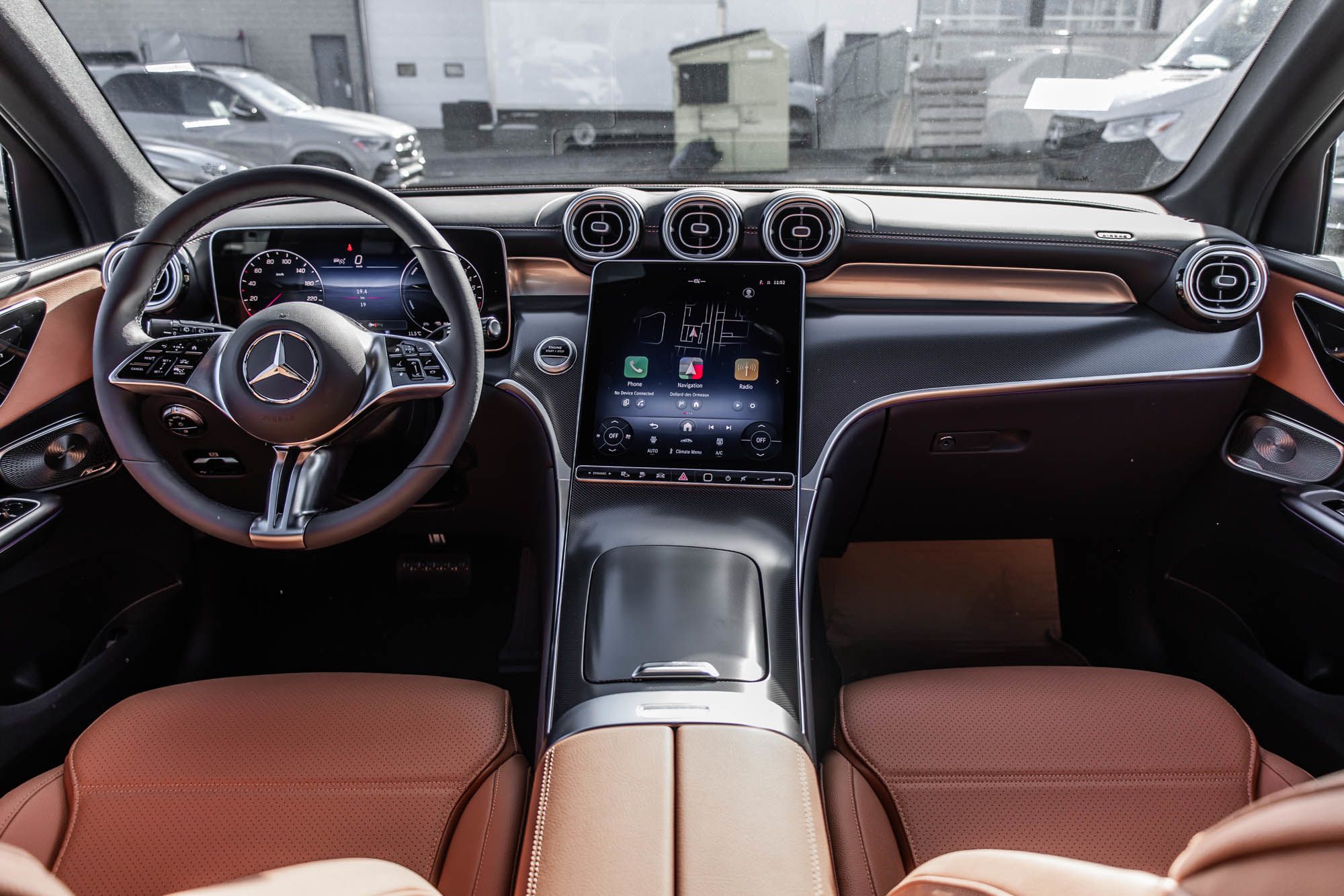 Mercedes-Benz GLC  2026 à Dollard-des-Ormeaux, Québec