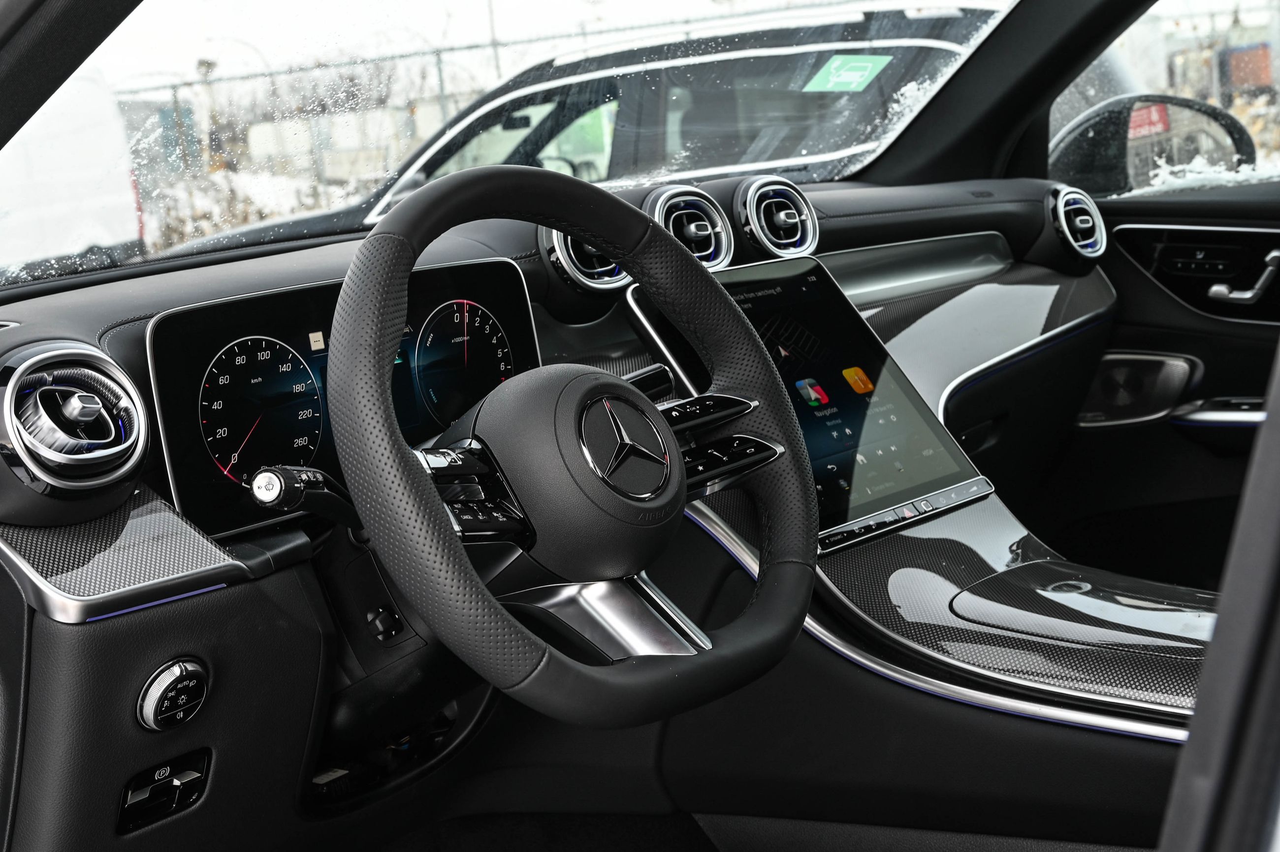 Mercedes-Benz GLC Plug-in Hybrid  2026