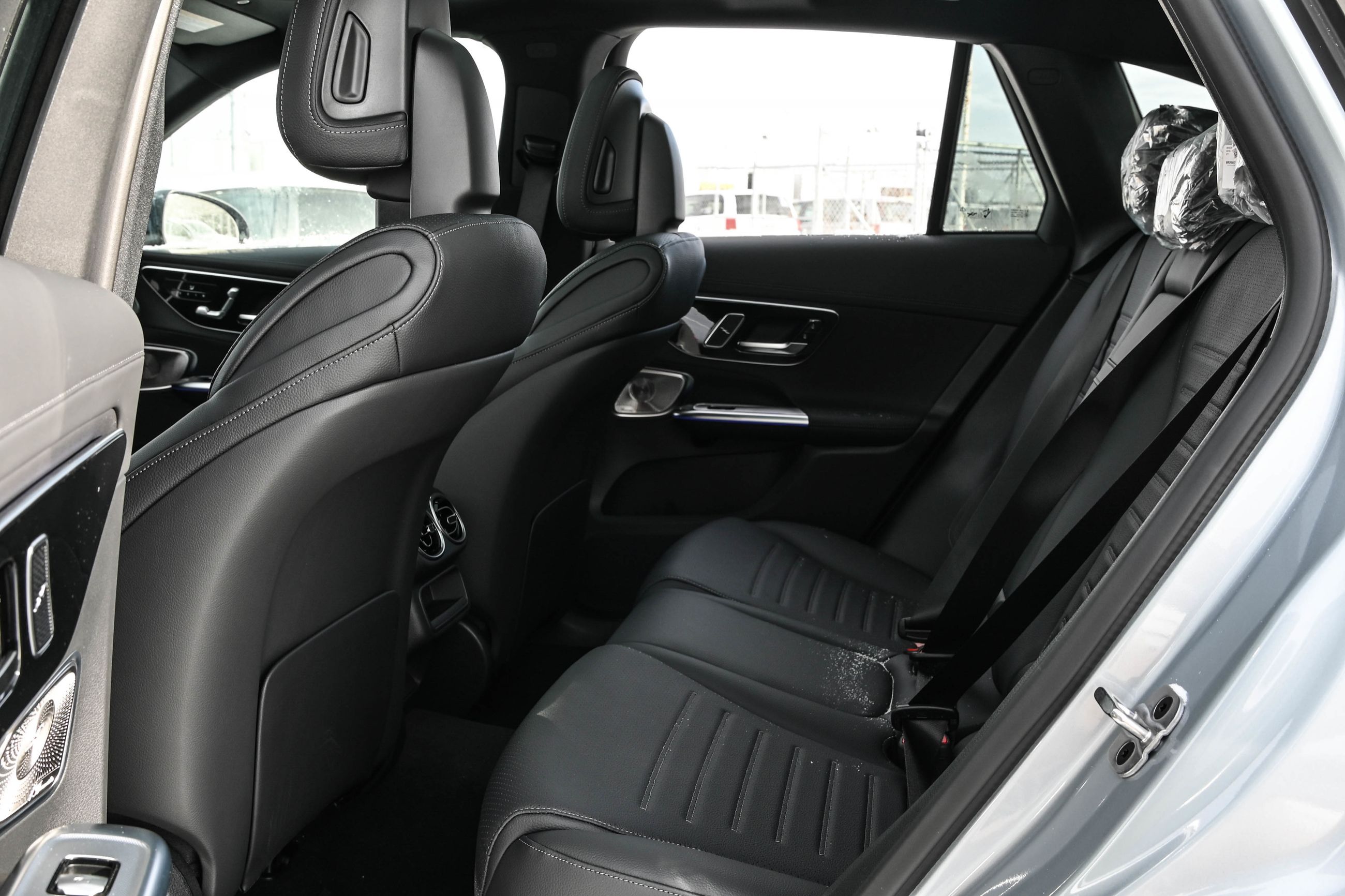 Mercedes-Benz GLC Plug-in Hybrid  2026