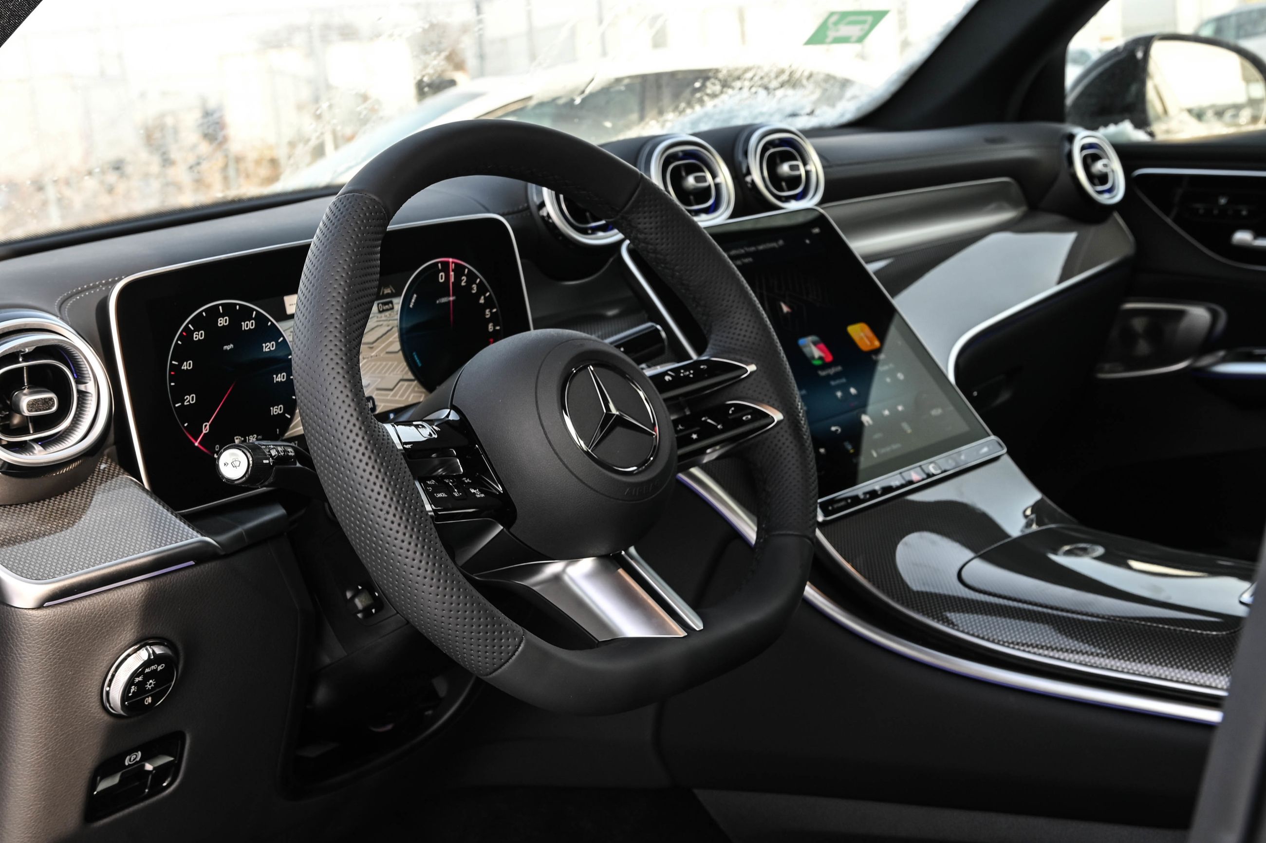 Mercedes-Benz GLC Plug-in Hybrid  2026