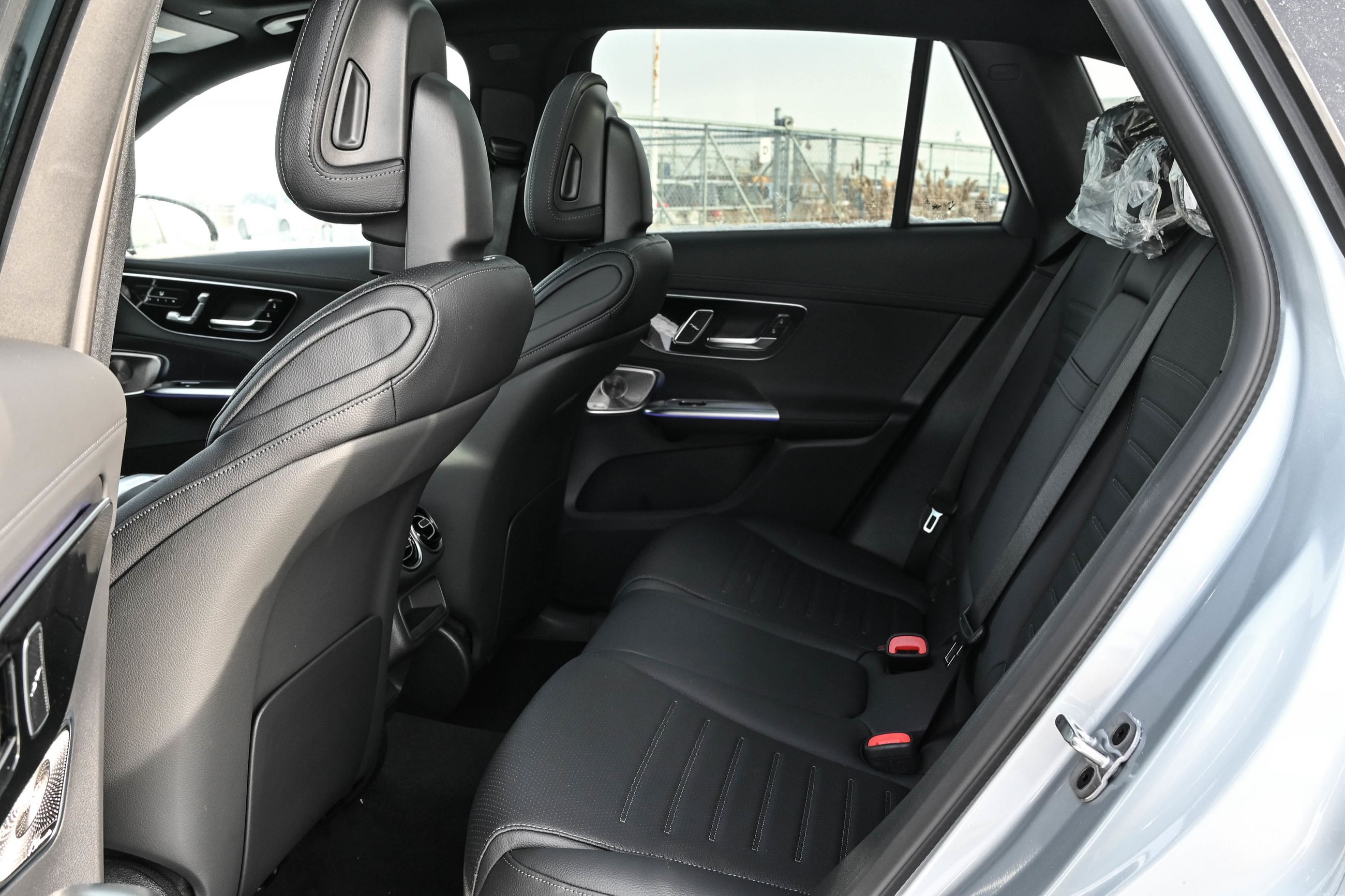 Mercedes-Benz GLC Plug-in Hybrid  2026