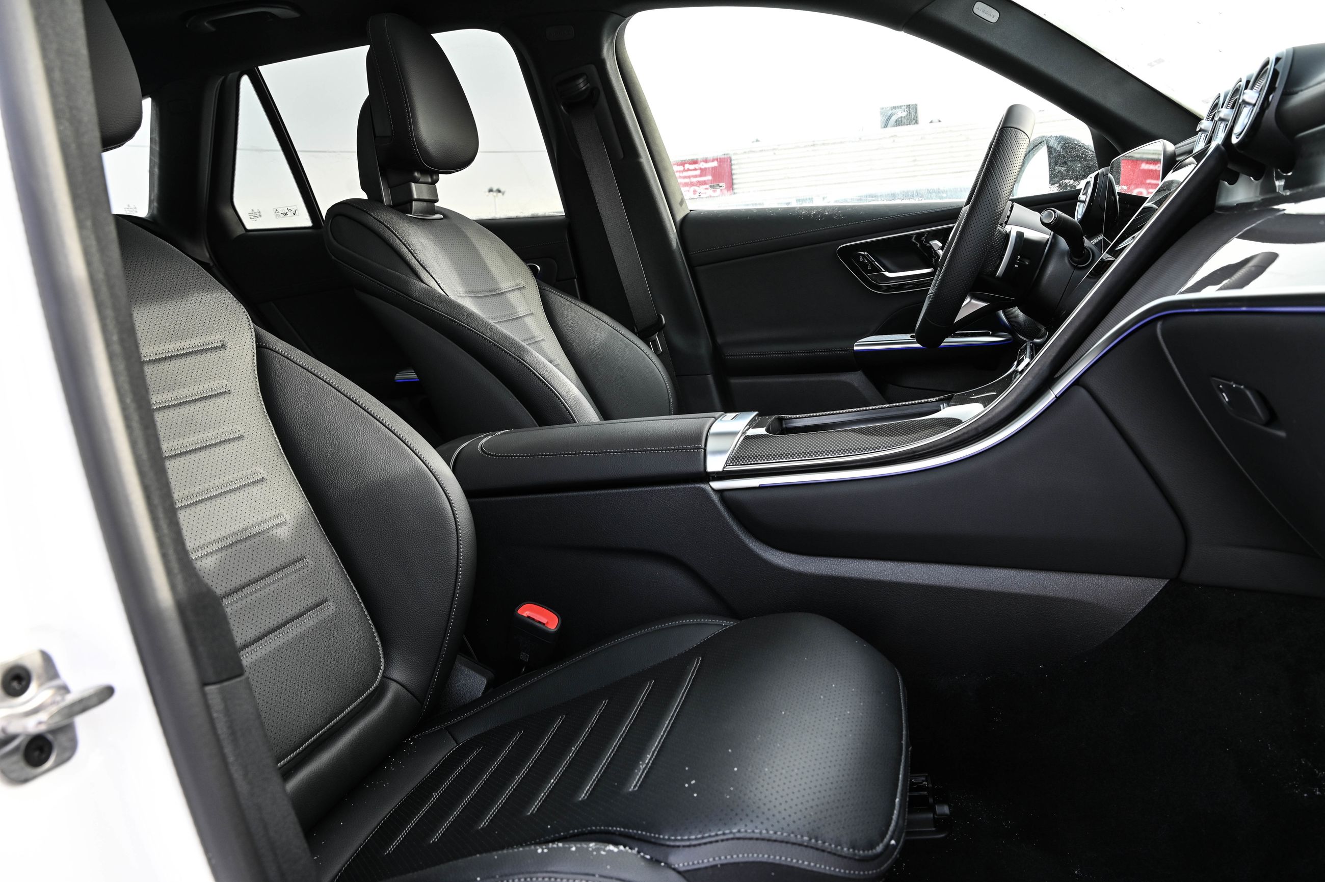 Mercedes-Benz GLC Plug-in Hybrid  2026