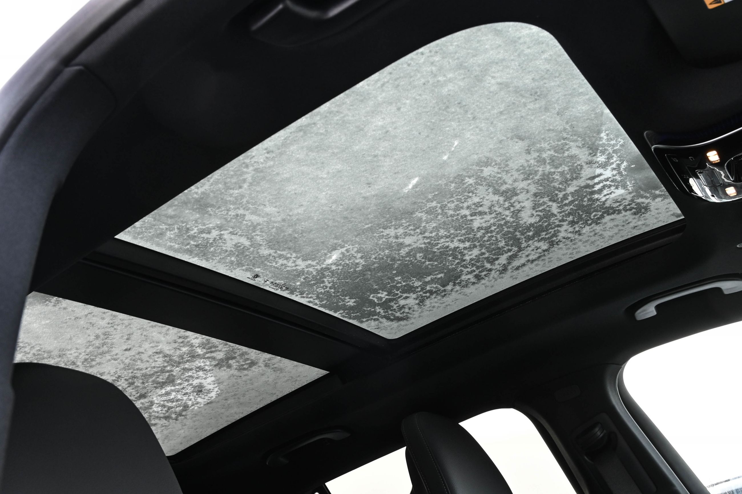 Mercedes-Benz GLC Plug-in Hybrid  2026