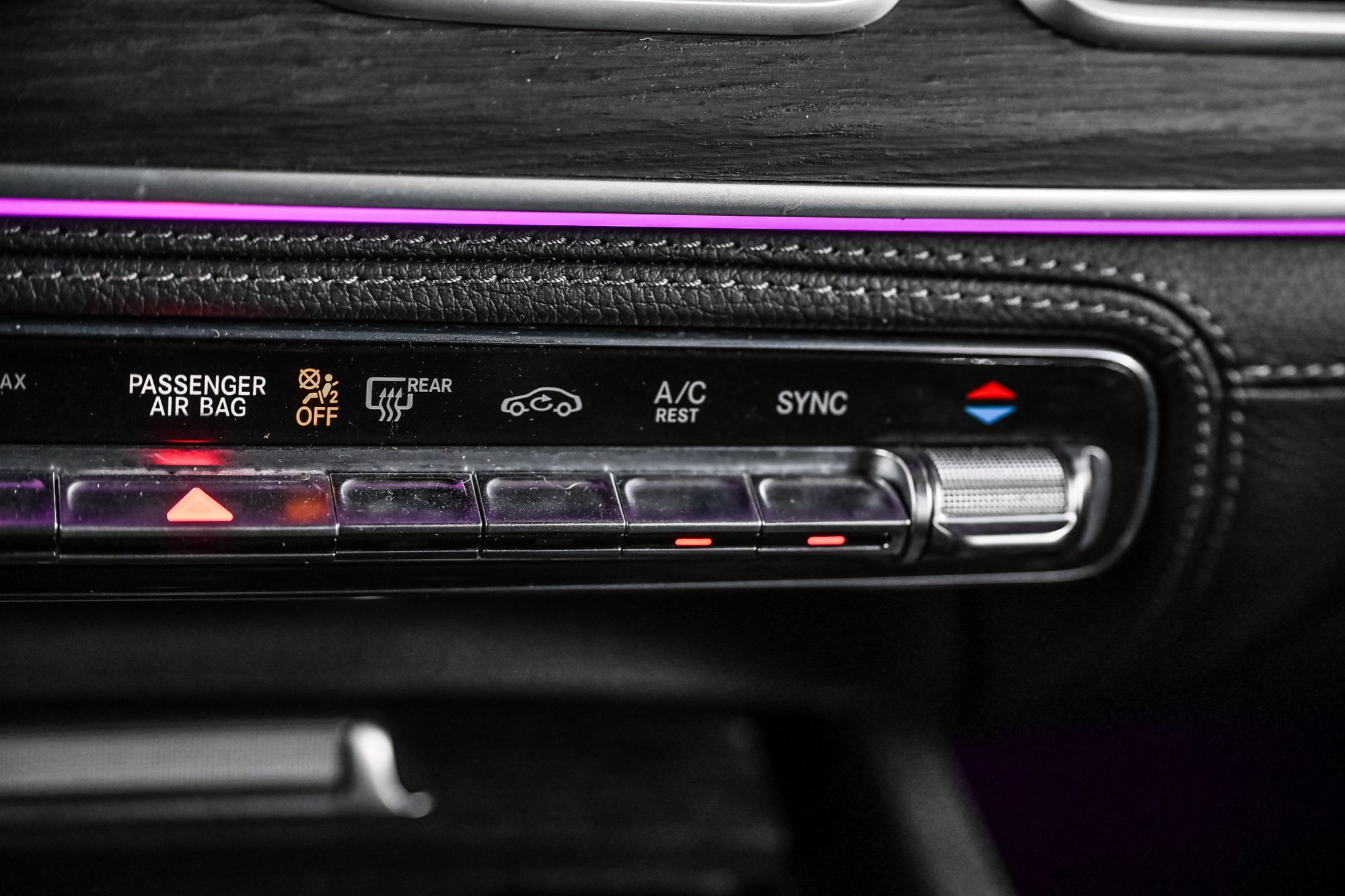 2026 Mercedes-Benz GLC Plug-in Hybrid in Dollard-des-Ormeaux, Quebec