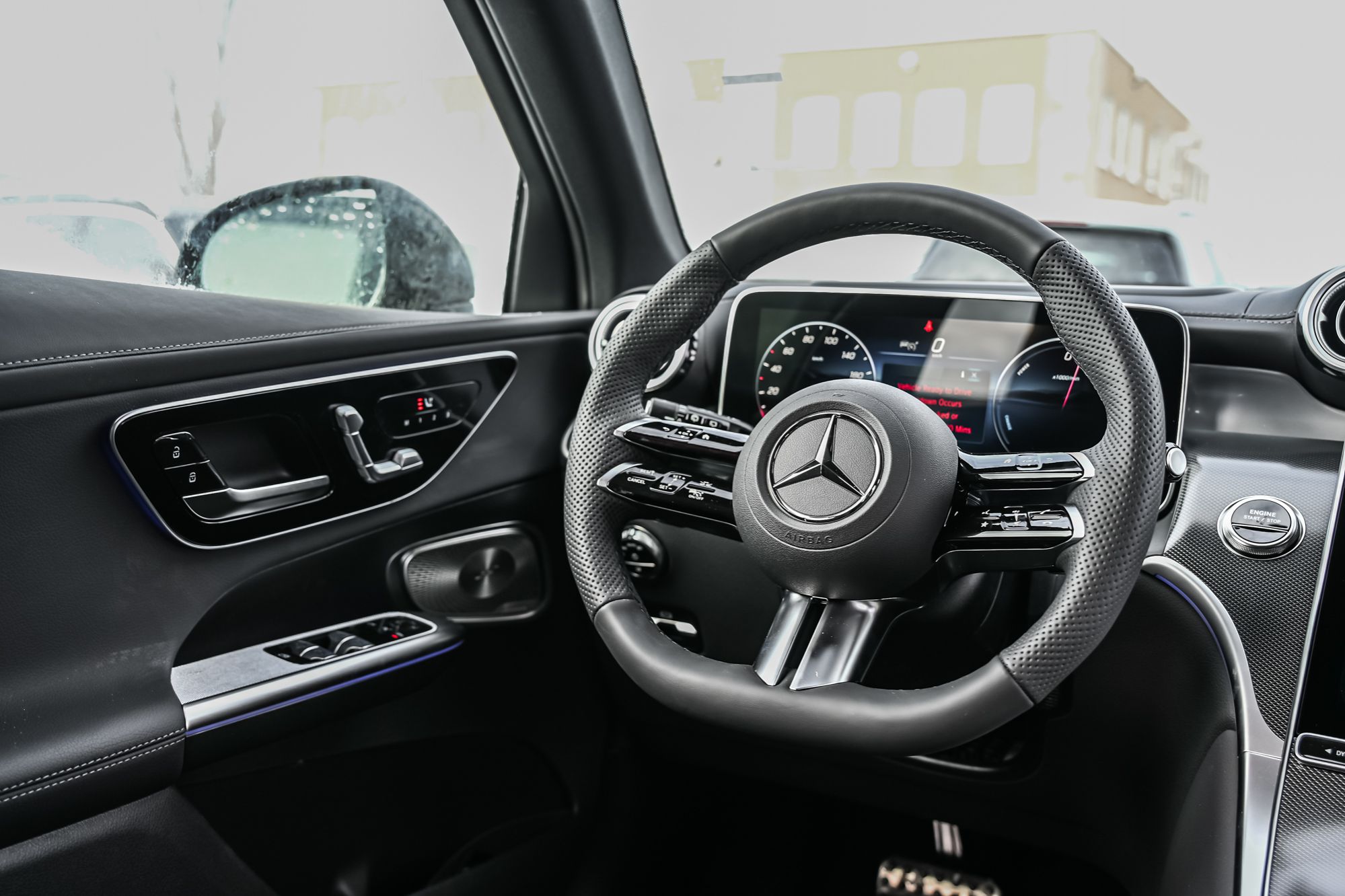 2026 Mercedes-Benz GLC in Dollard-des-Ormeaux, Quebec