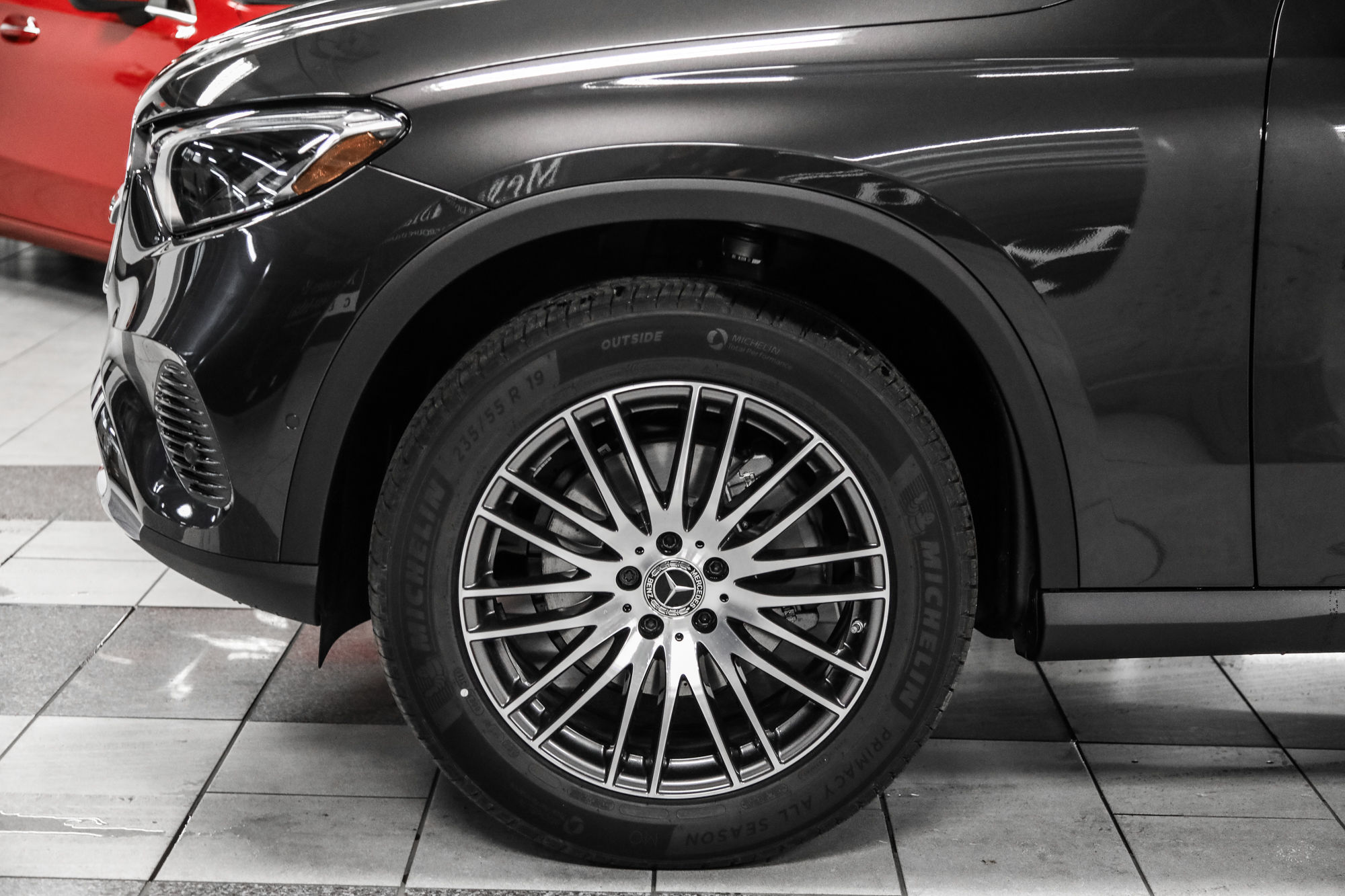 2024 Mercedes-Benz GLC in Dollard-des-Ormeaux, Quebec