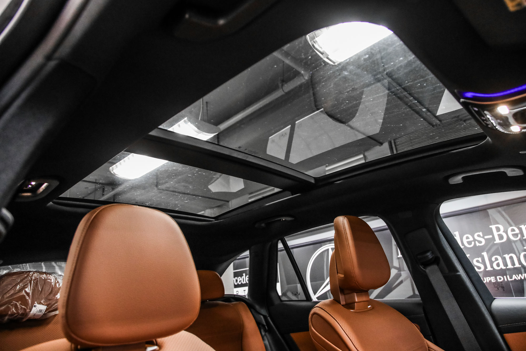2024 Mercedes-Benz GLC in Dollard-des-Ormeaux, Quebec