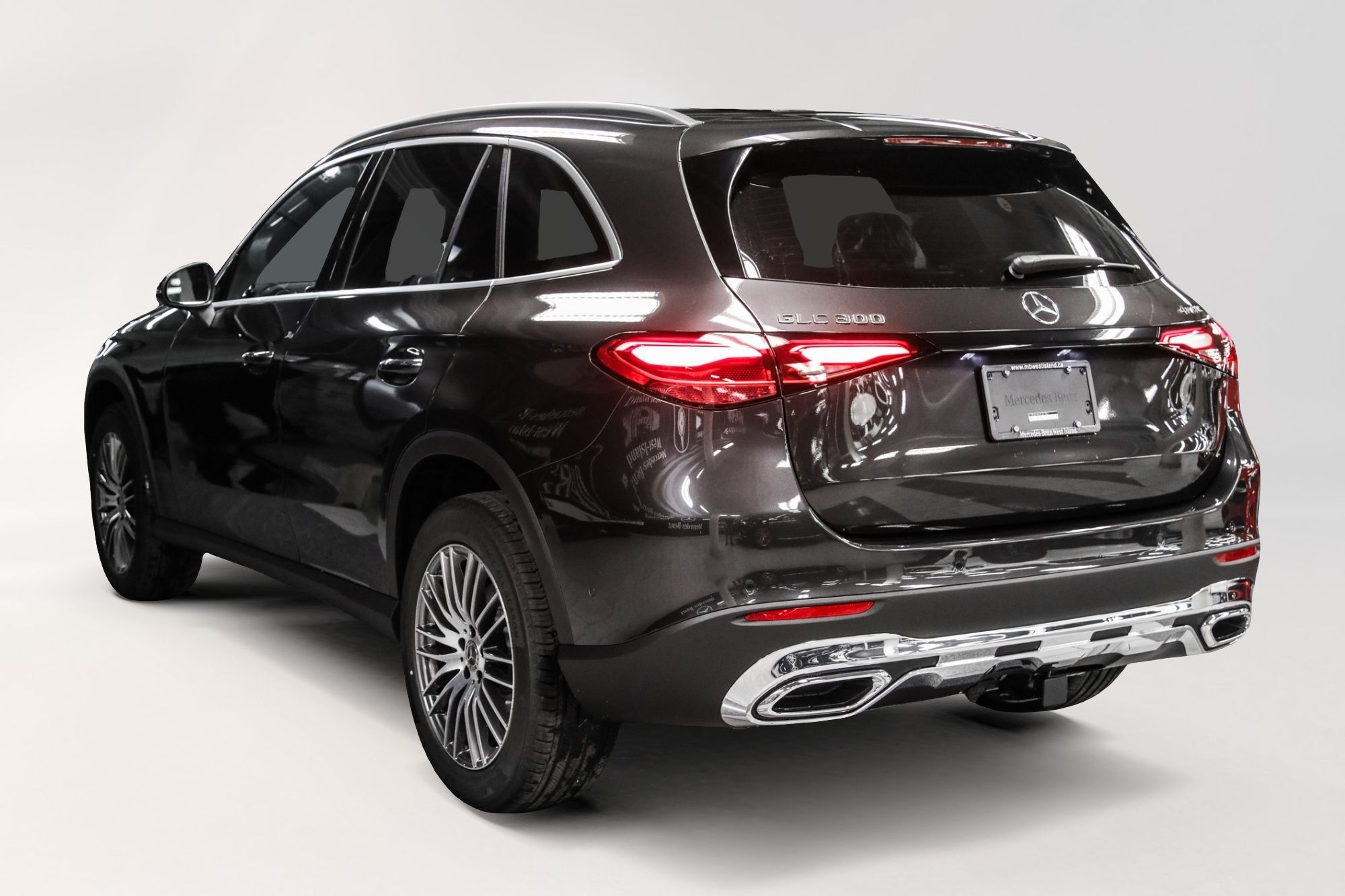 2024 Mercedes-Benz GLC in Dollard-des-Ormeaux, Quebec