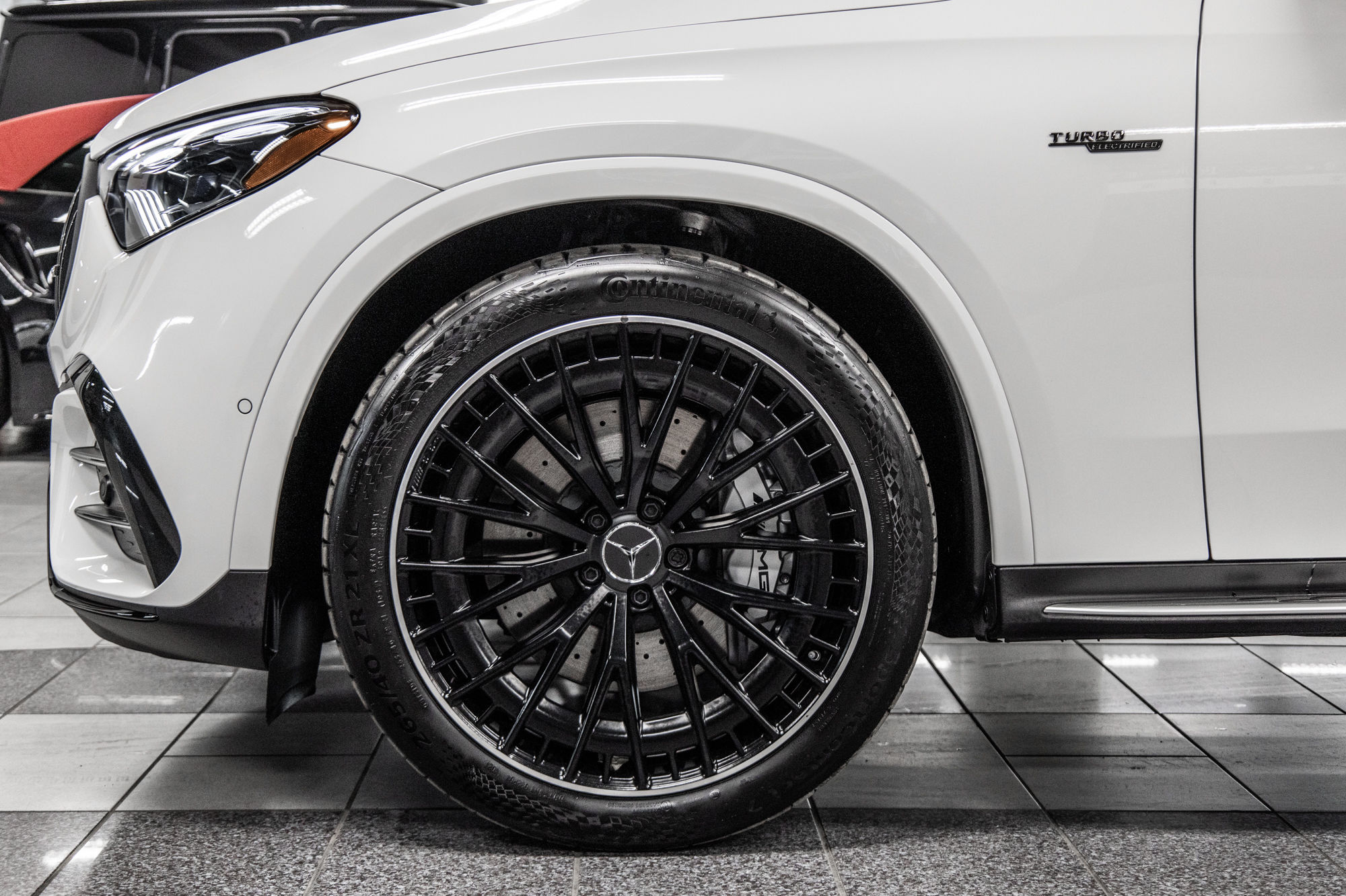 2025 Mercedes-Benz GLC in Dollard-des-Ormeaux, Quebec