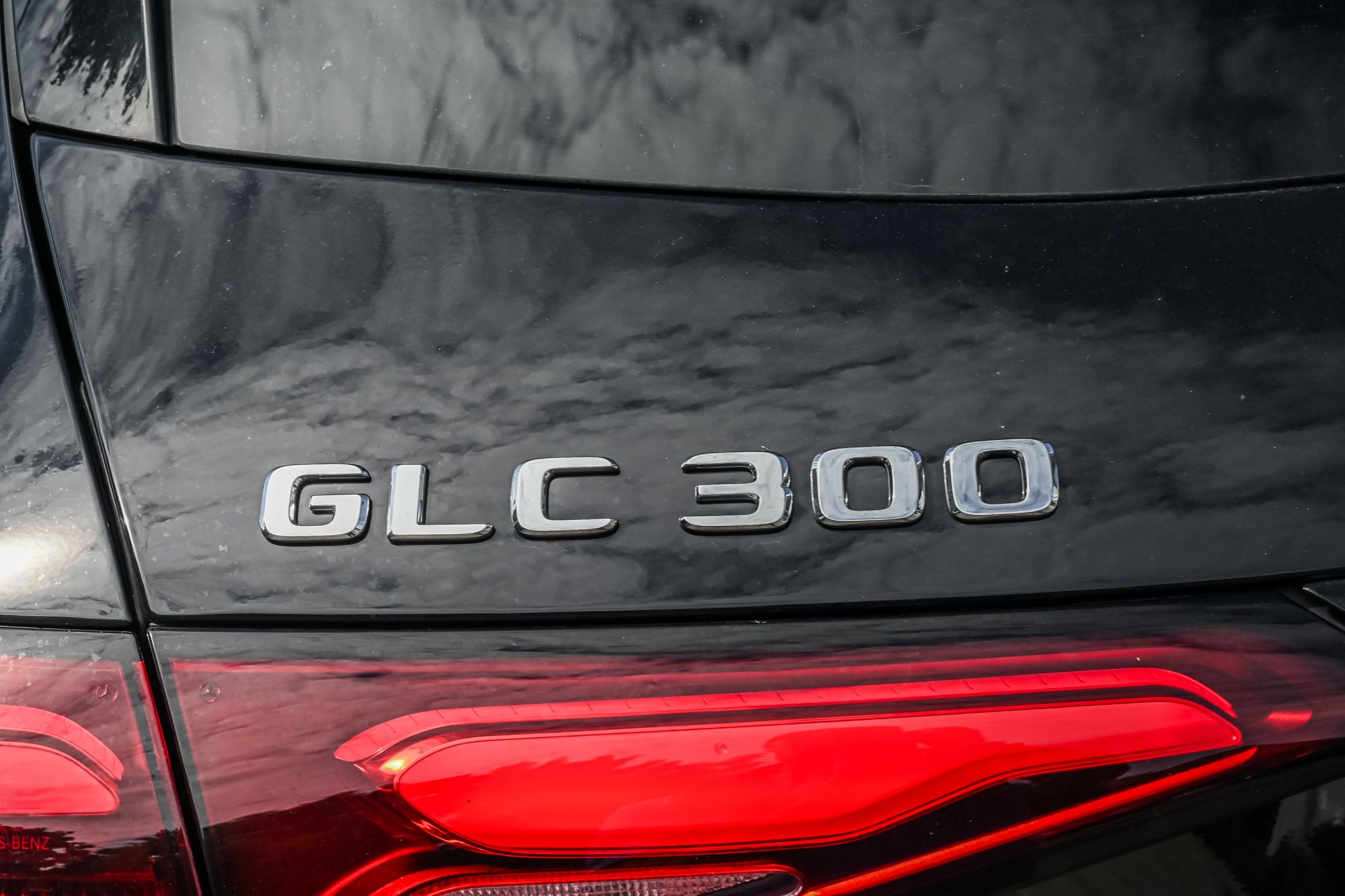 Mercedes-Benz GLC  2025 à Dollard-des-Ormeaux, Québec