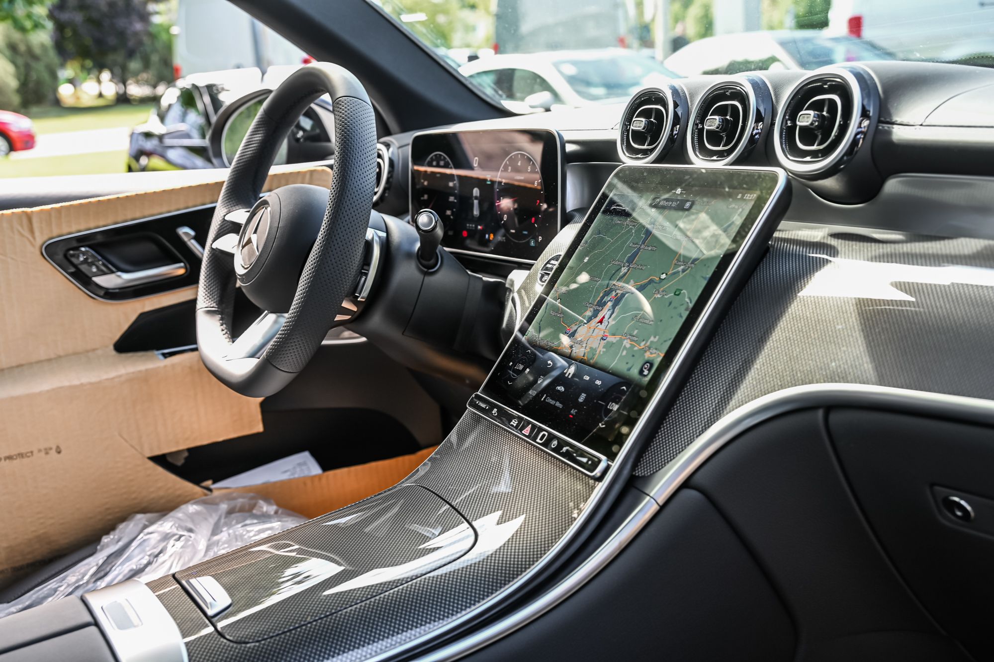 Mercedes-Benz GLC  2025 à Dollard-des-Ormeaux, Québec