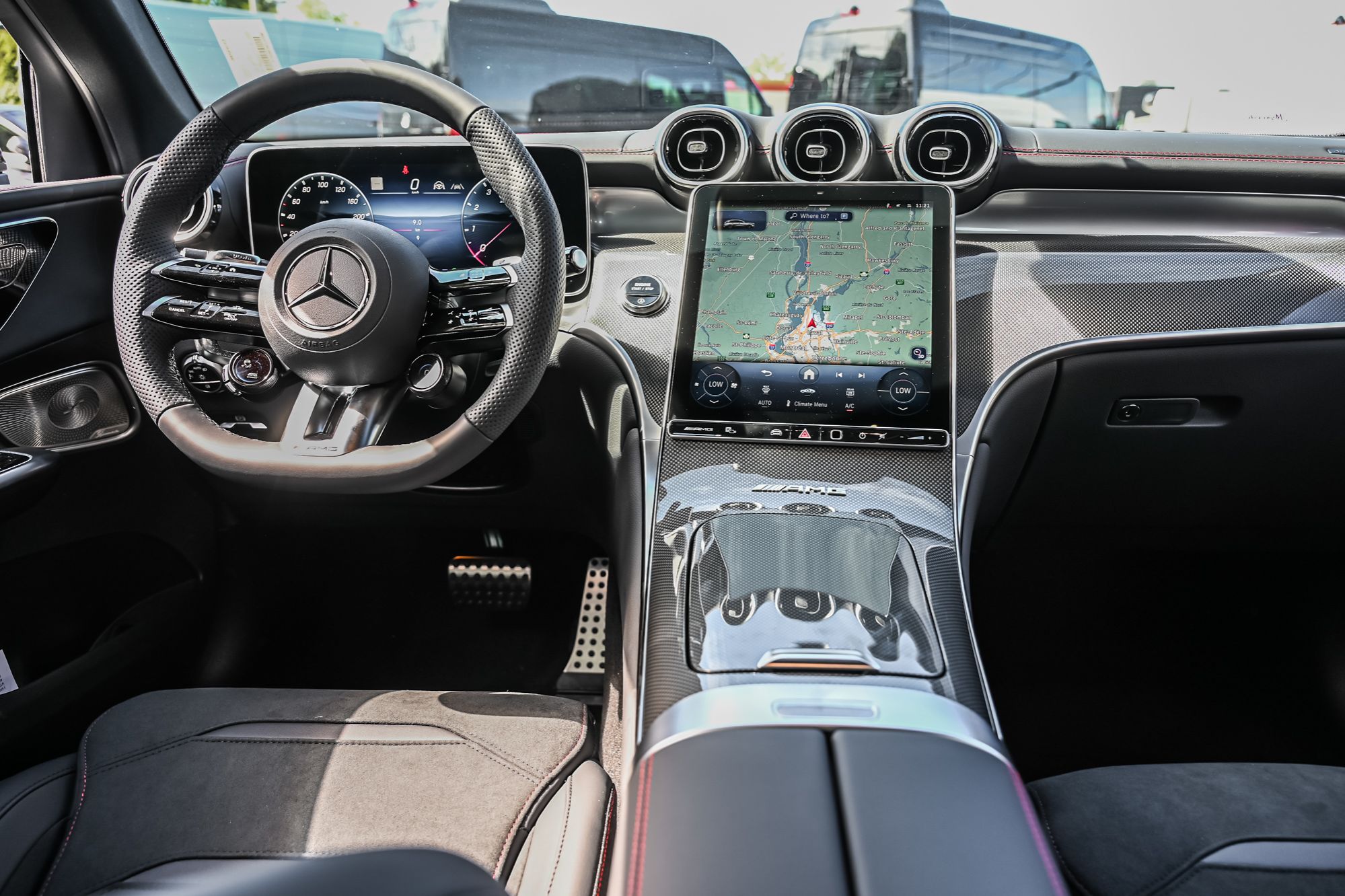 2026 Mercedes-Benz GLC in Dollard-des-Ormeaux, Quebec