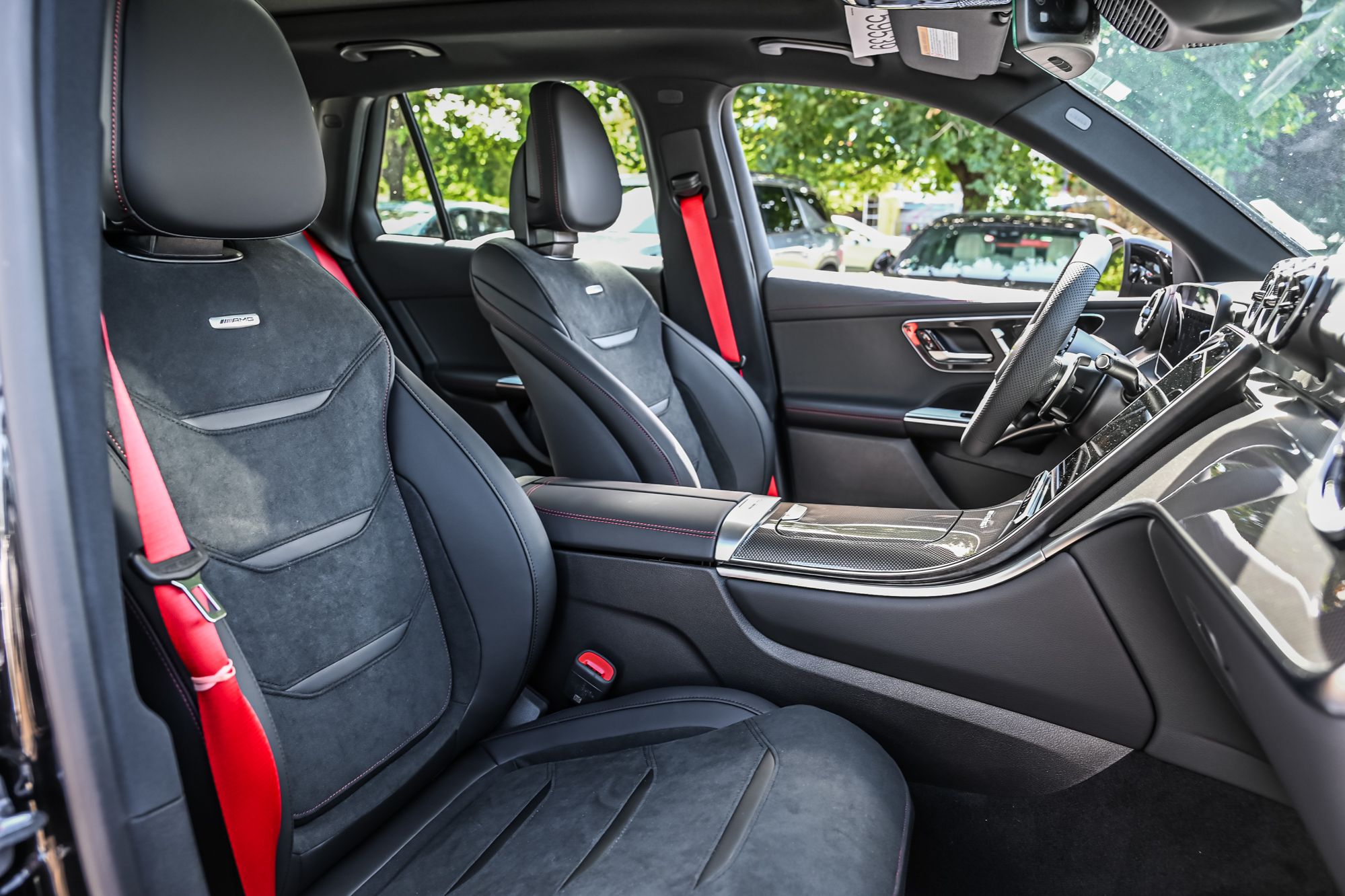 2026 Mercedes-Benz GLC in Dollard-des-Ormeaux, Quebec