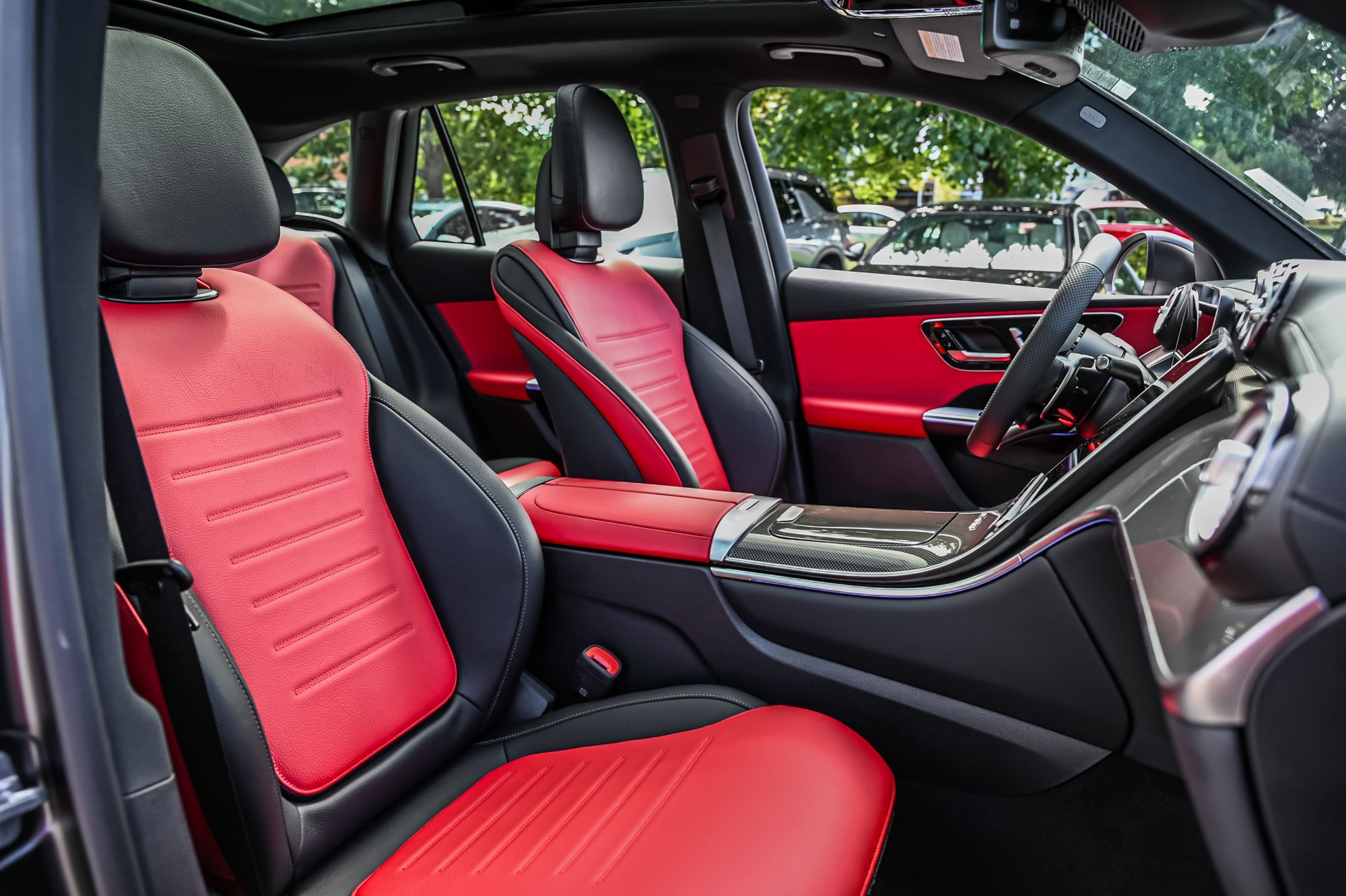 2026 Mercedes-Benz GLC in Dollard-des-Ormeaux, Quebec