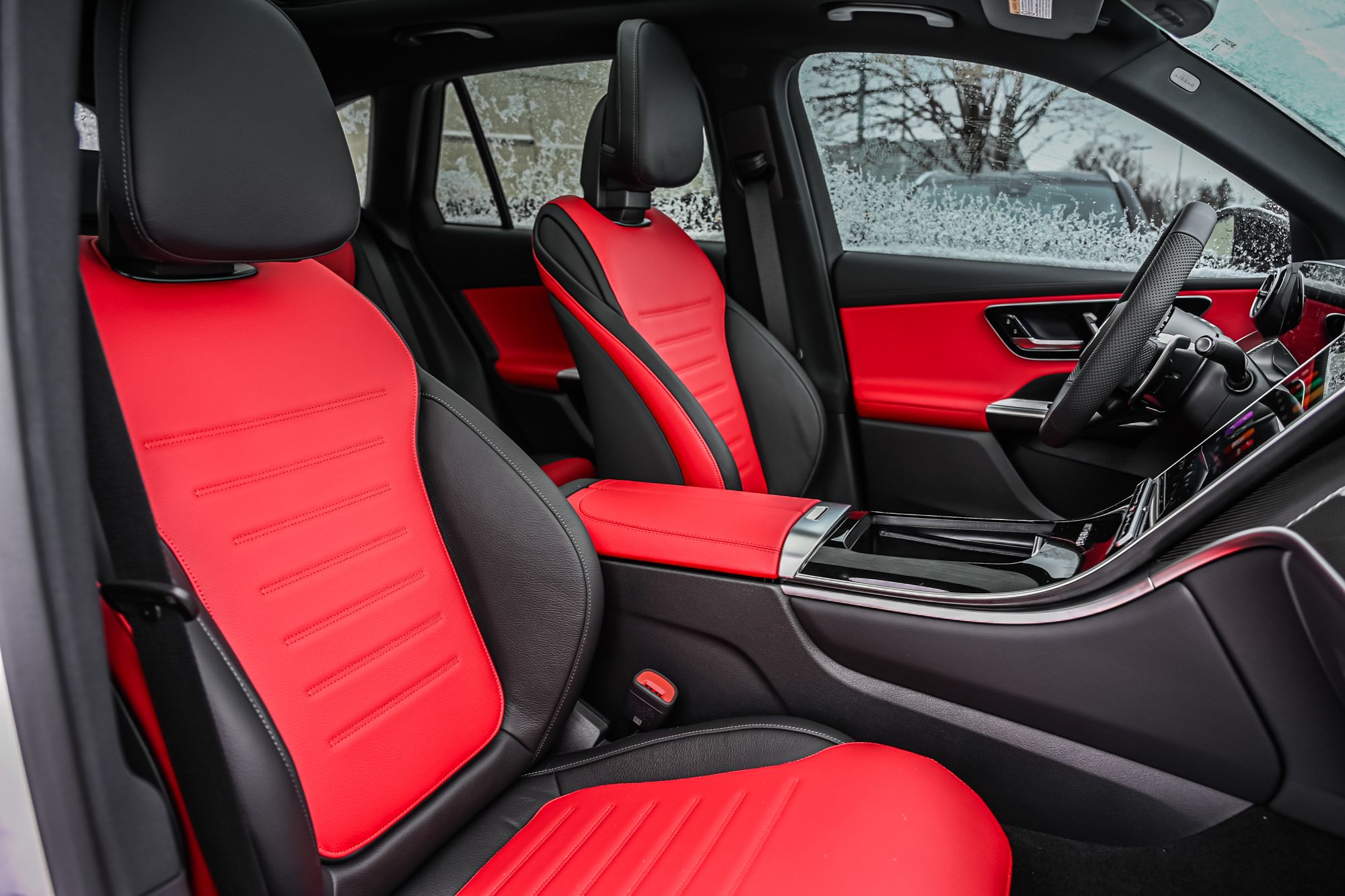 Mercedes-Benz GLC  2026 à Dollard-des-Ormeaux, Québec