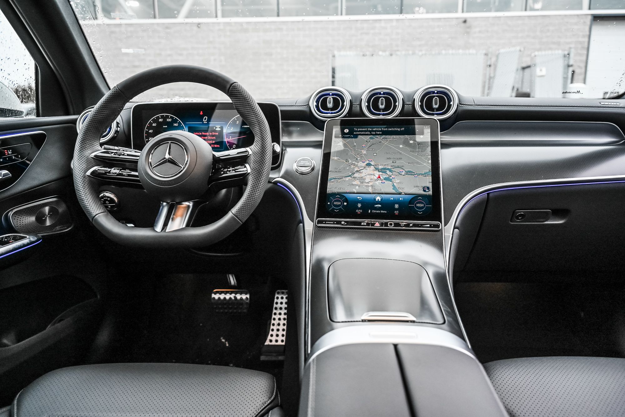 2026 Mercedes-Benz GLC in Dollard-des-Ormeaux, Quebec