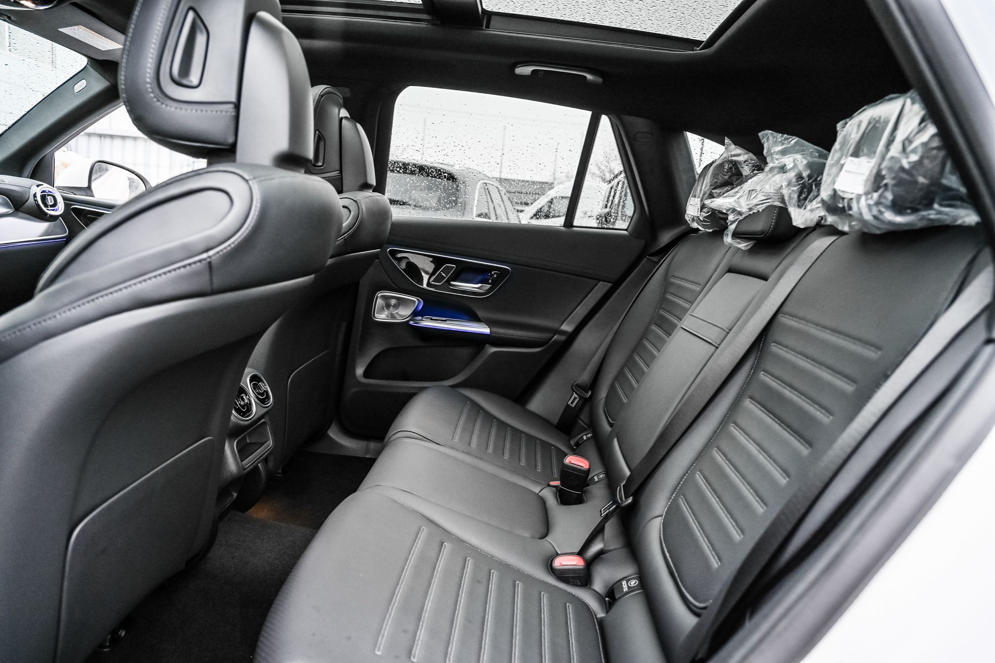 2026 Mercedes-Benz GLC in Dollard-des-Ormeaux, Quebec