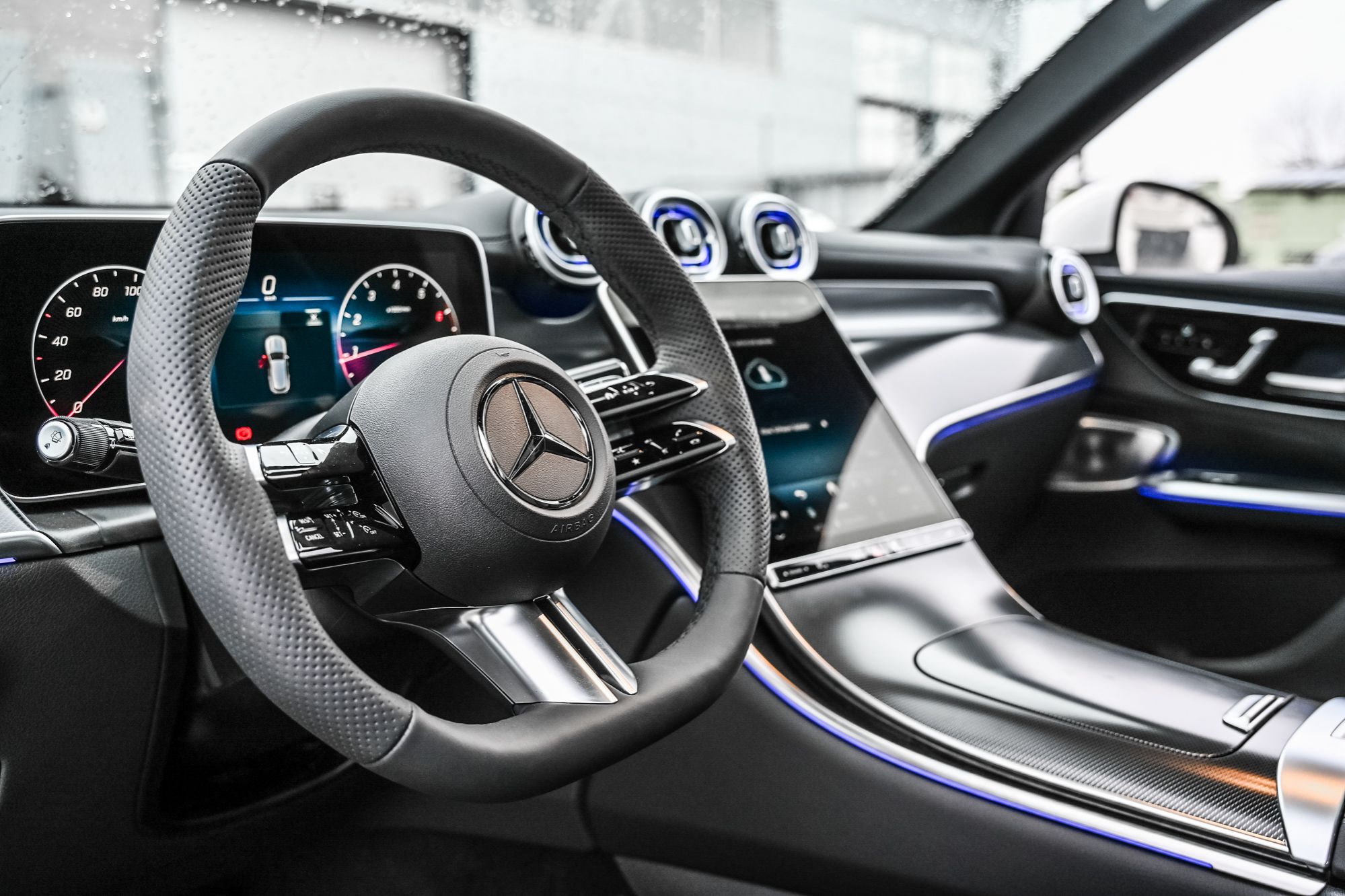 2026 Mercedes-Benz GLC in Dollard-des-Ormeaux, Quebec