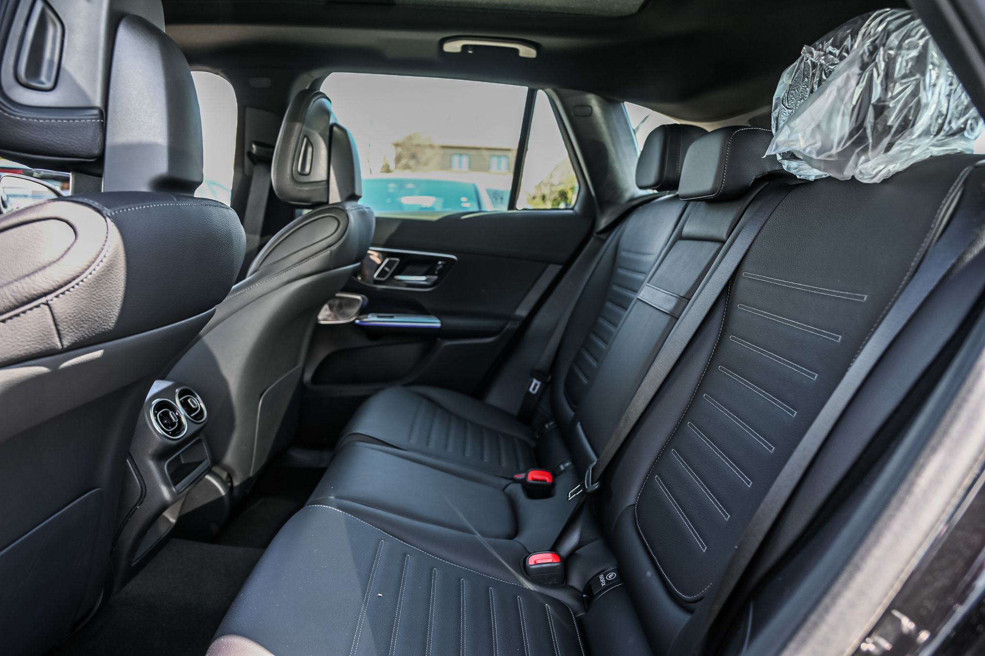 Mercedes-Benz GLC  2026