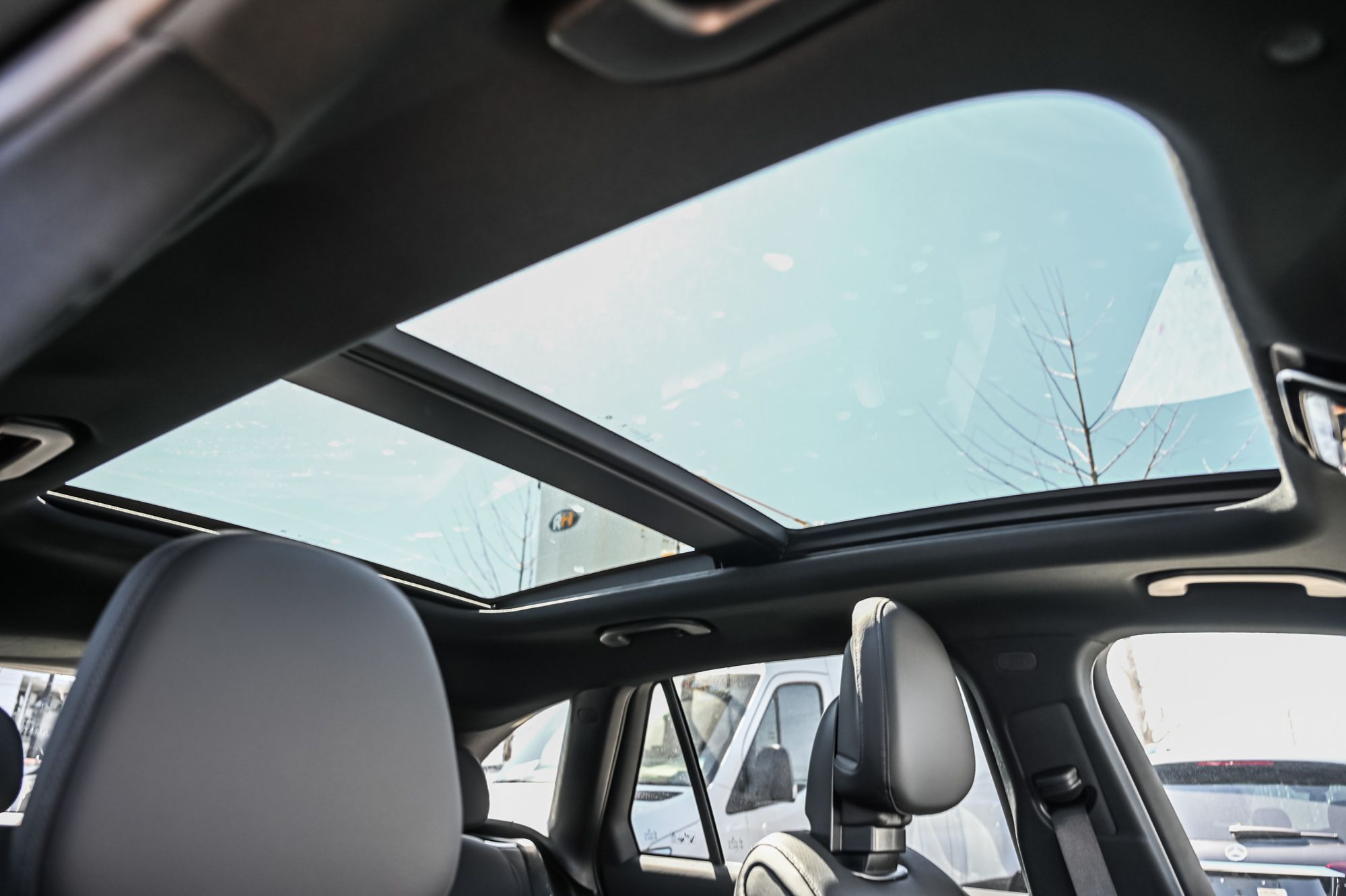 Mercedes-Benz GLC  2026 à Dollard-des-Ormeaux, Québec