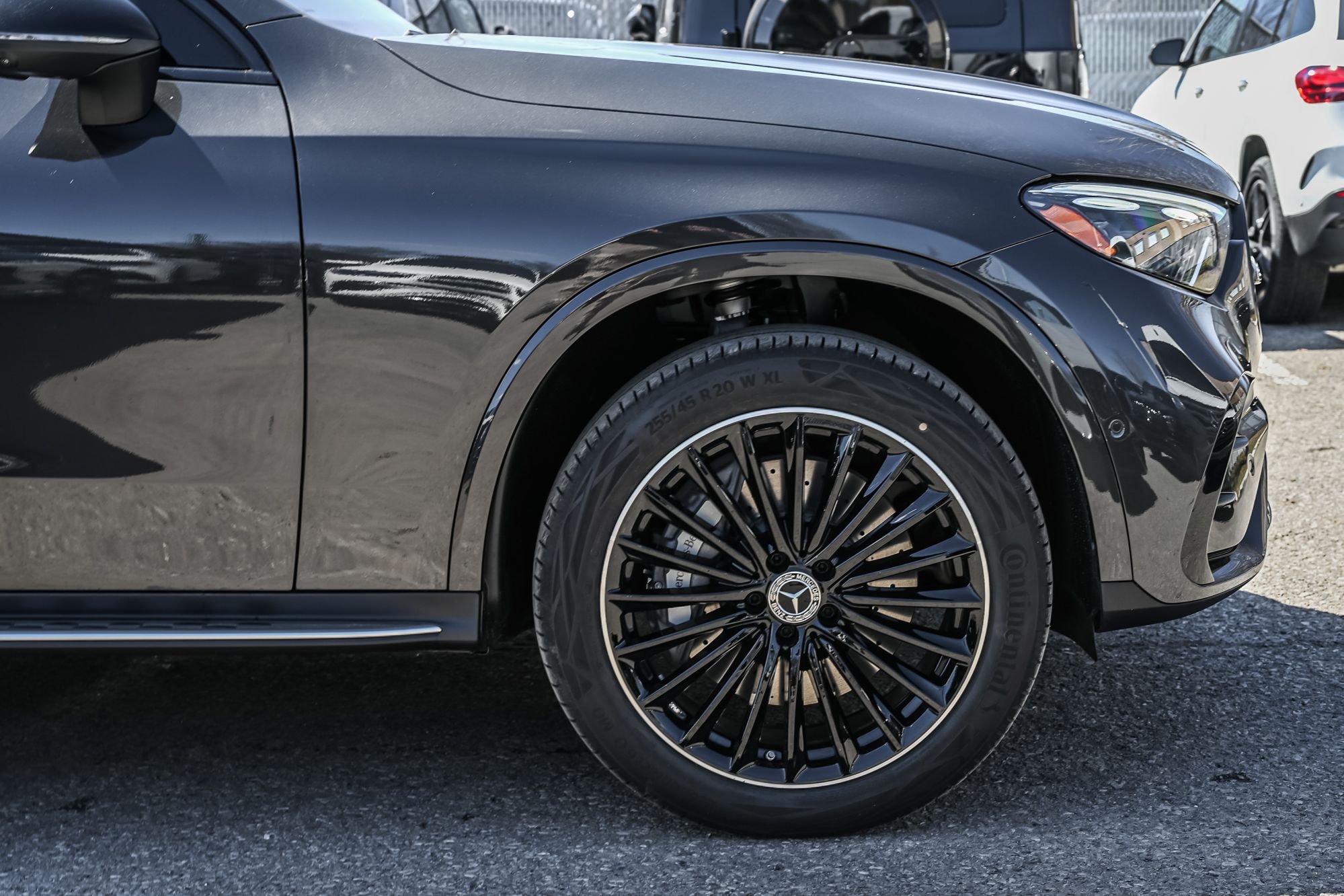 Mercedes-Benz GLC  2026 à Dollard-des-Ormeaux, Québec