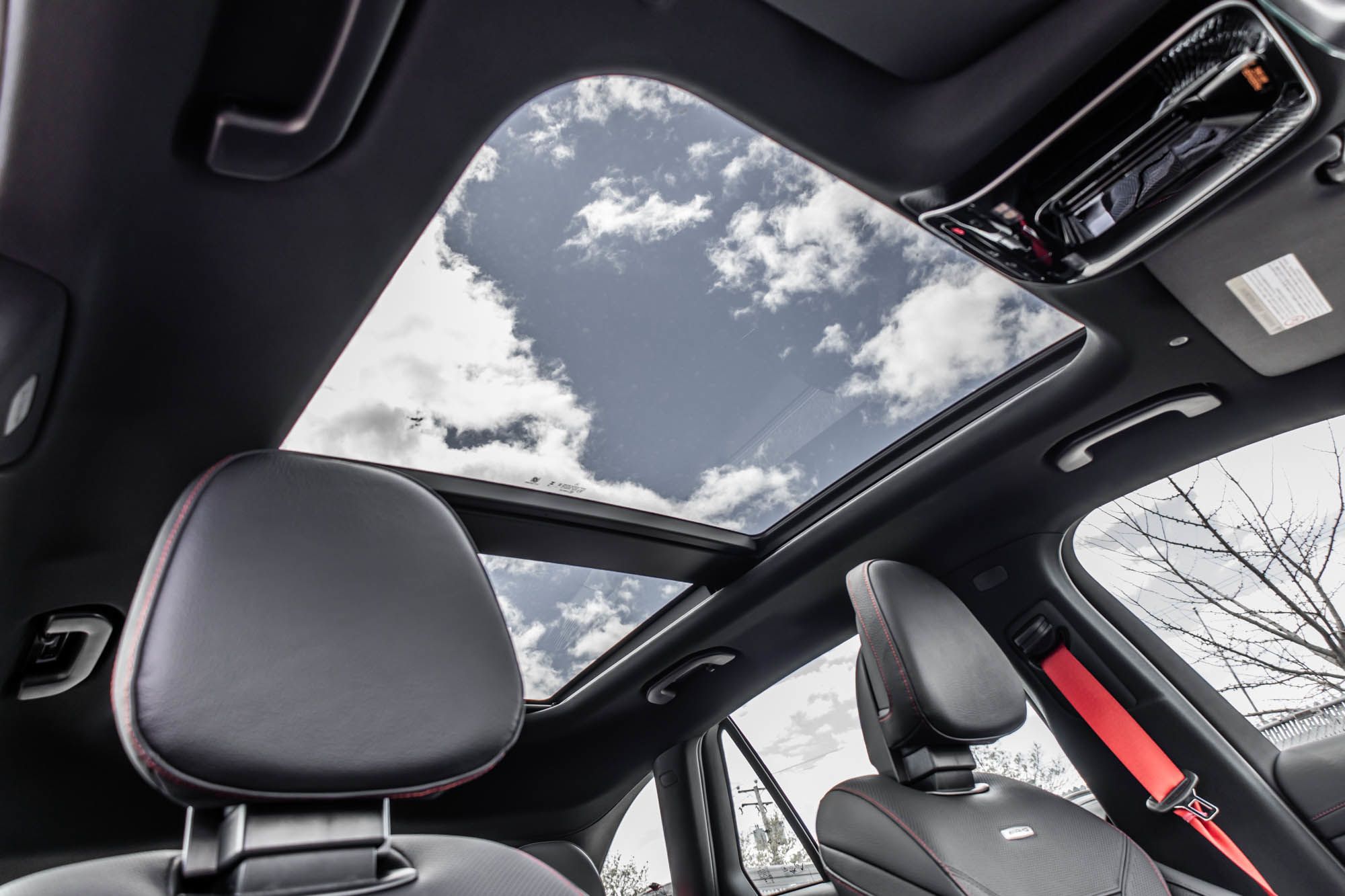 2026 Mercedes-Benz GLC in Dollard-des-Ormeaux, Quebec