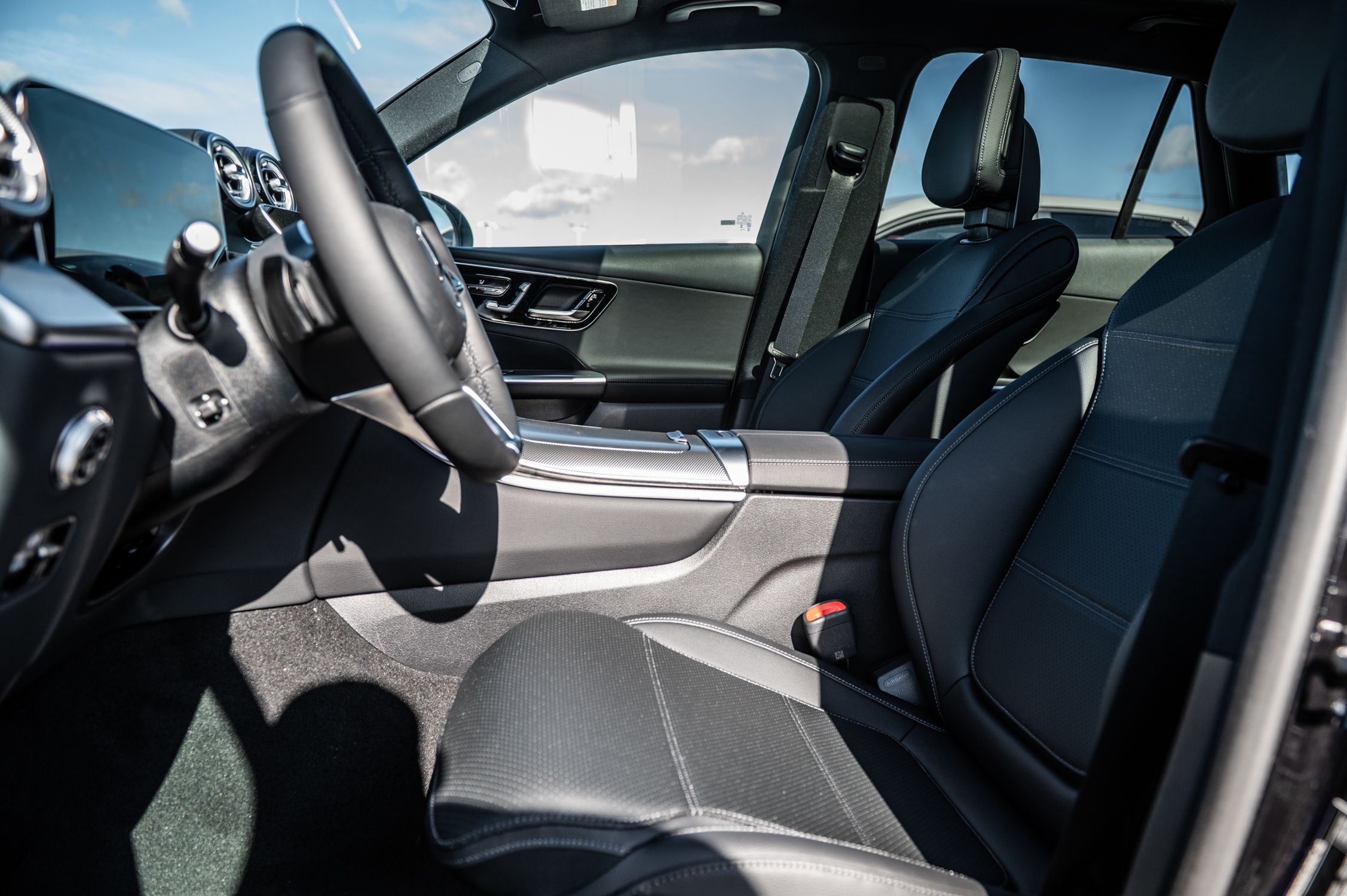 Mercedes-Benz GLC  2026 à Dollard-des-Ormeaux, Québec