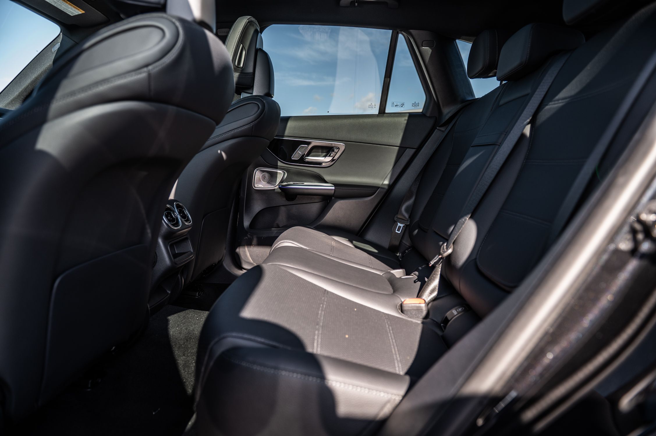 Mercedes-Benz GLC  2026 à Dollard-des-Ormeaux, Québec