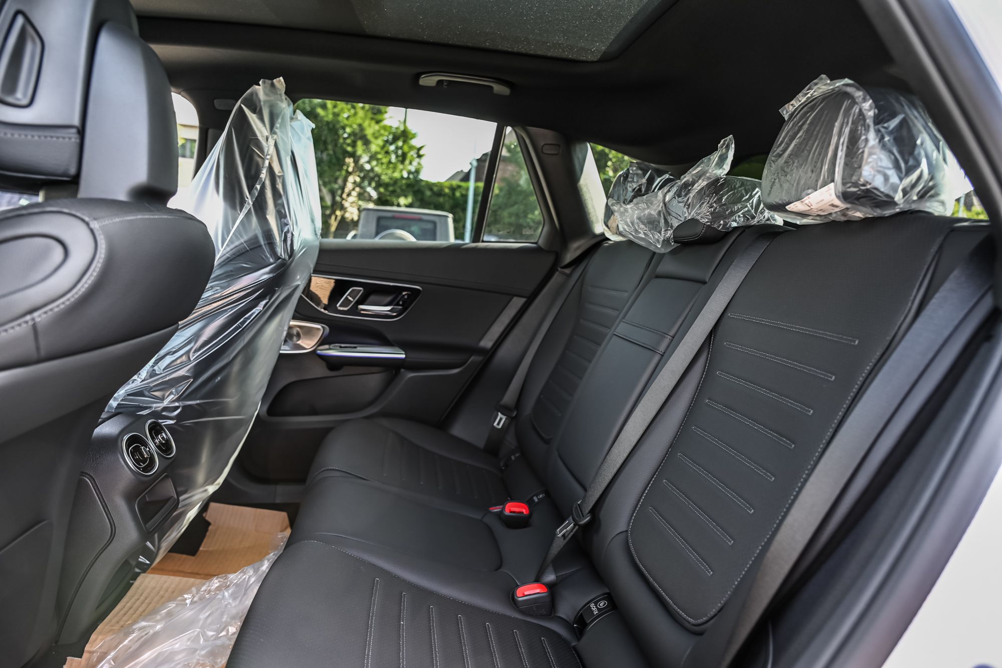 2026 Mercedes-Benz GLC