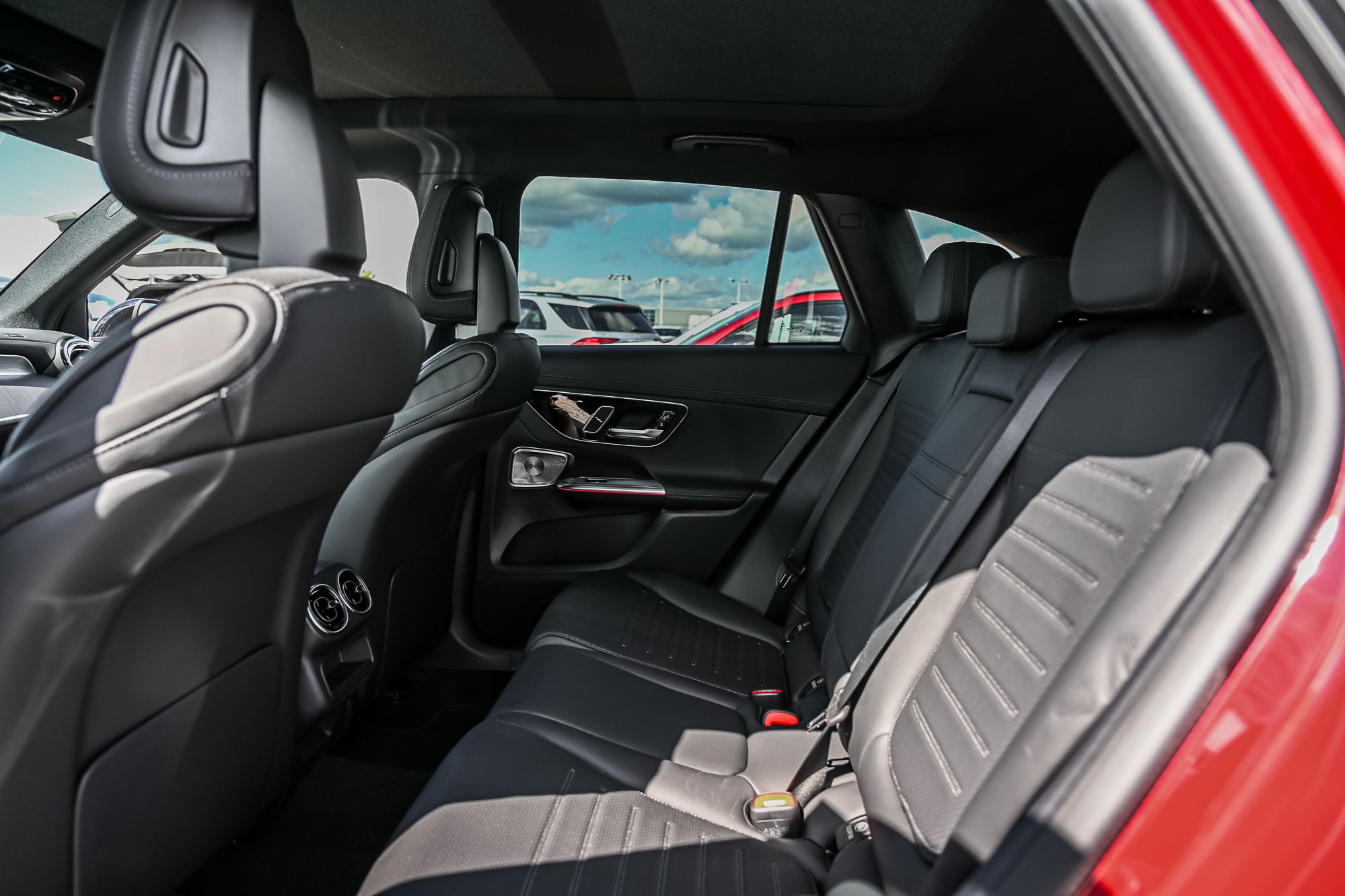 2026 Mercedes-Benz GLC
