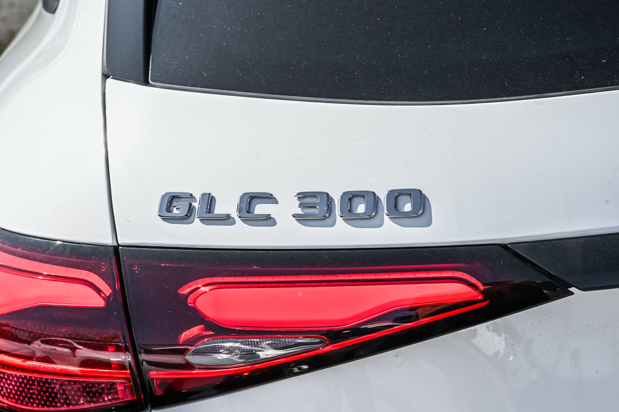 Mercedes-Benz GLC  2027 à Dollard-des-Ormeaux, Québec