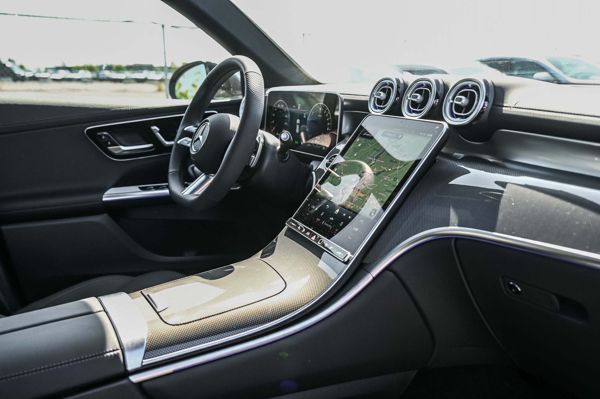 Mercedes-Benz GLC  2027 à Dollard-des-Ormeaux, Québec