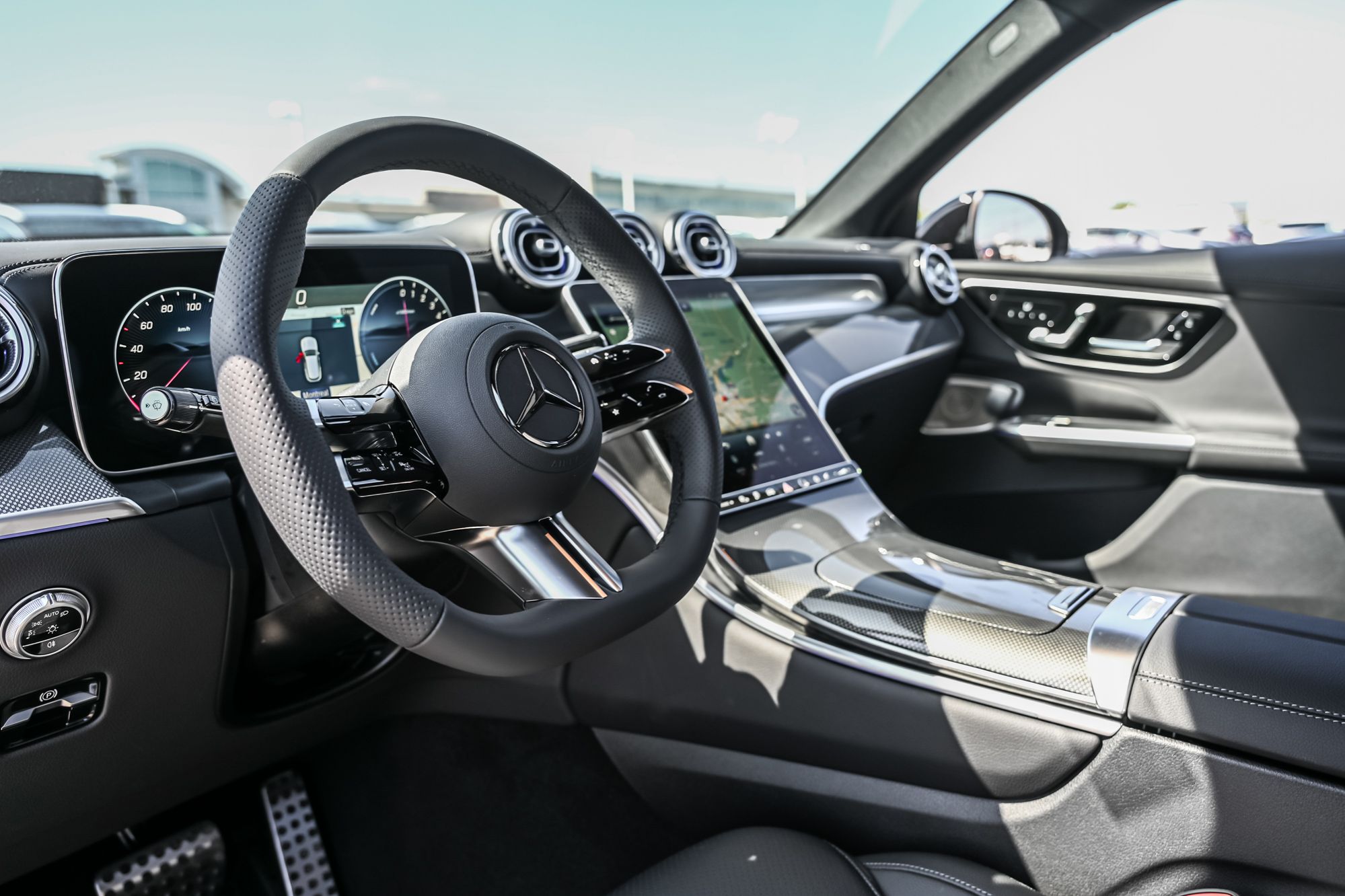 Mercedes-Benz GLC  2027 à Dollard-des-Ormeaux, Québec