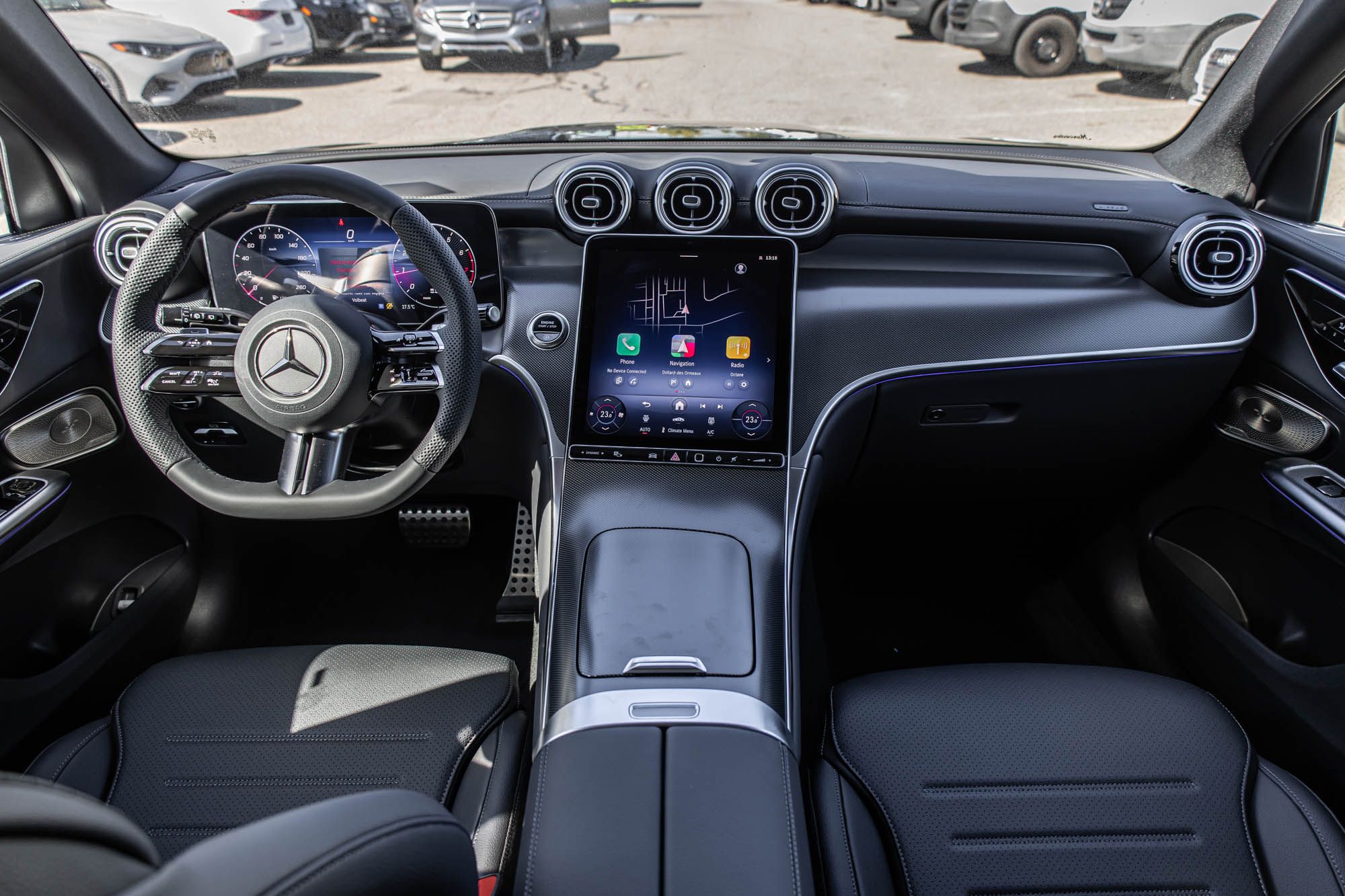 2027 Mercedes-Benz GLC in Dollard-des-Ormeaux, Quebec