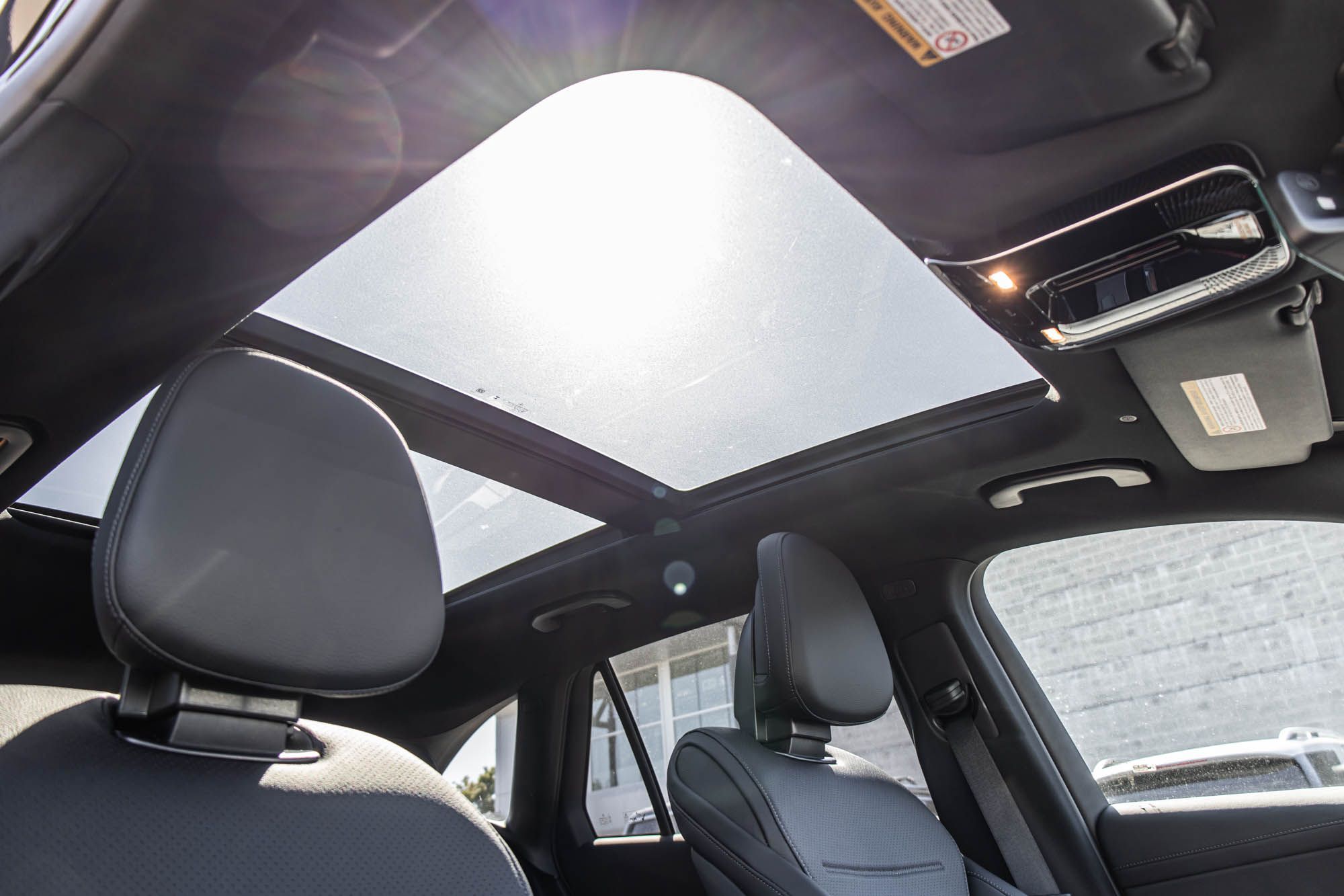 2027 Mercedes-Benz GLC in Dollard-des-Ormeaux, Quebec