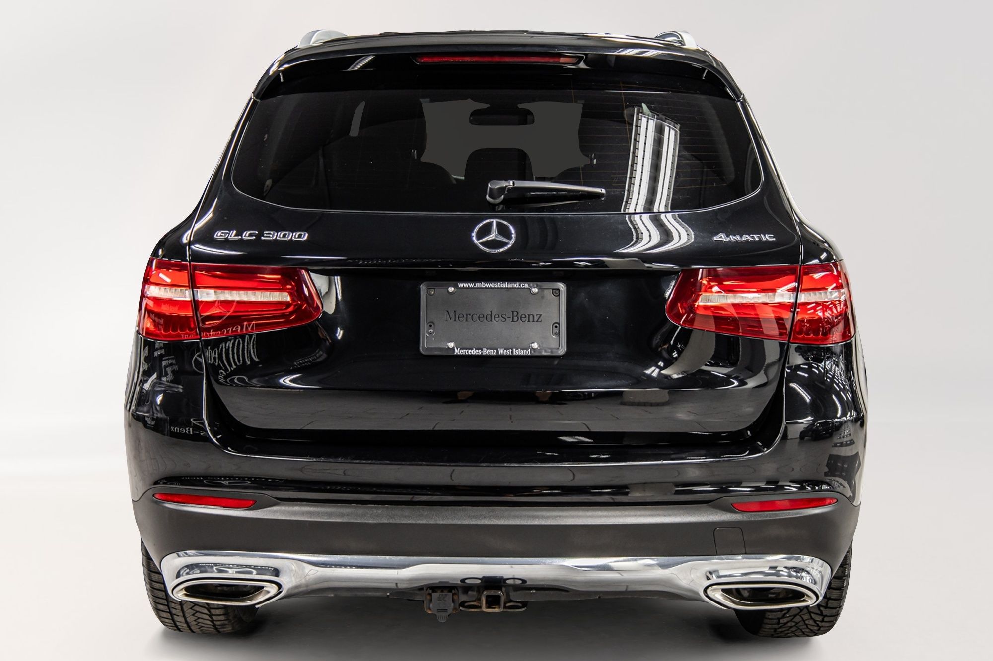 2018 Mercedes-Benz GLC300 in Dollard-des-Ormeaux, Quebec
