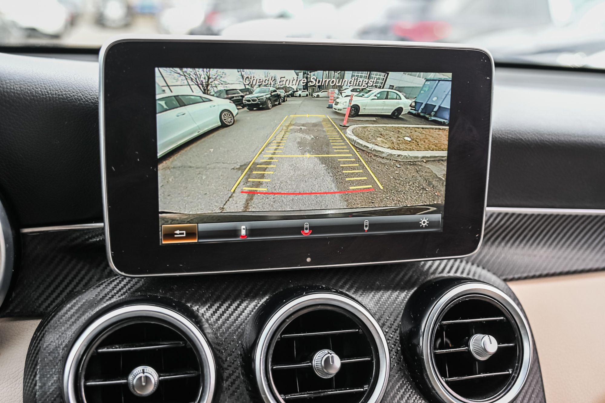 Mercedes-Benz GLC300  2018 à Dollard-des-Ormeaux, Québec