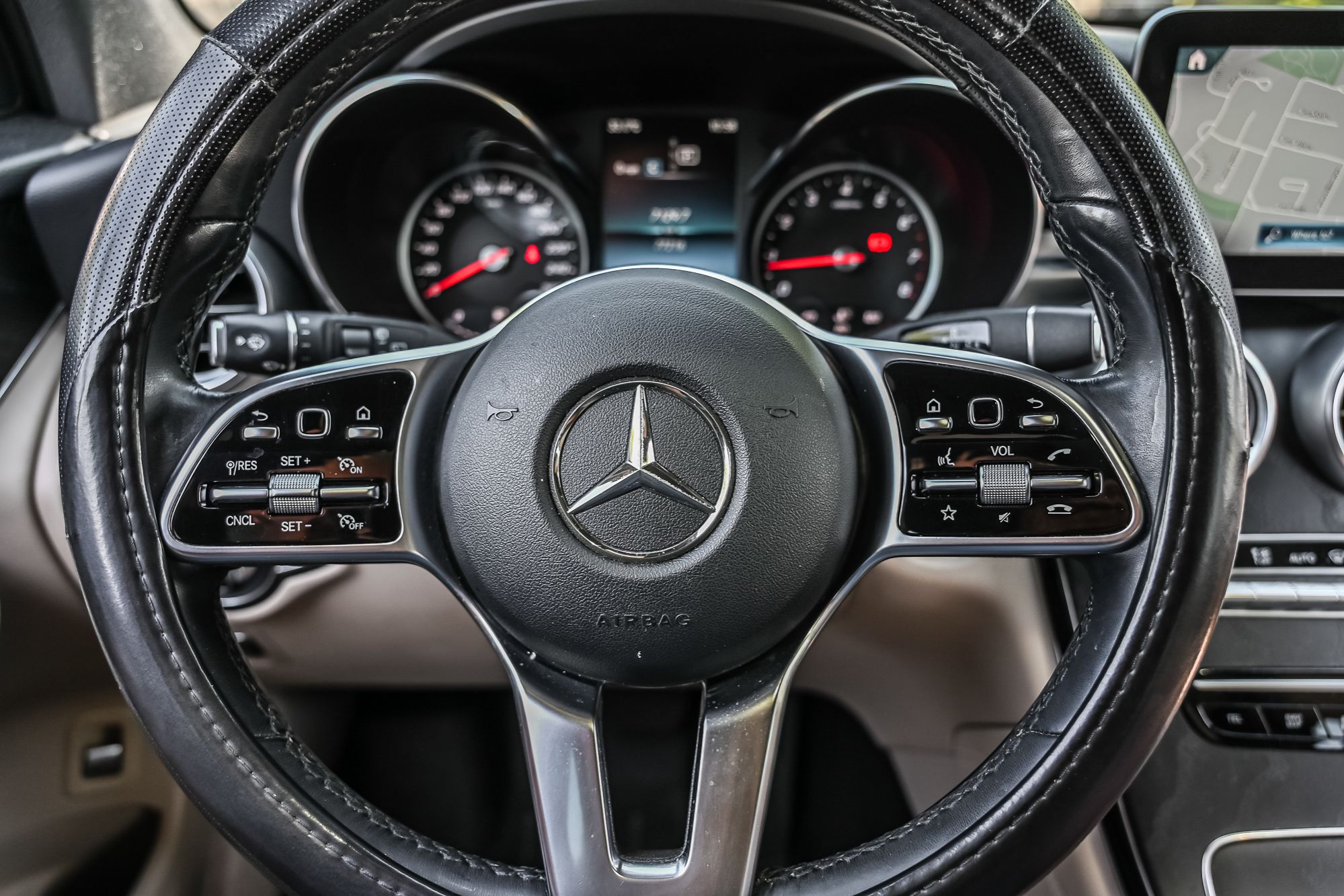 2020 Mercedes-Benz GLC300