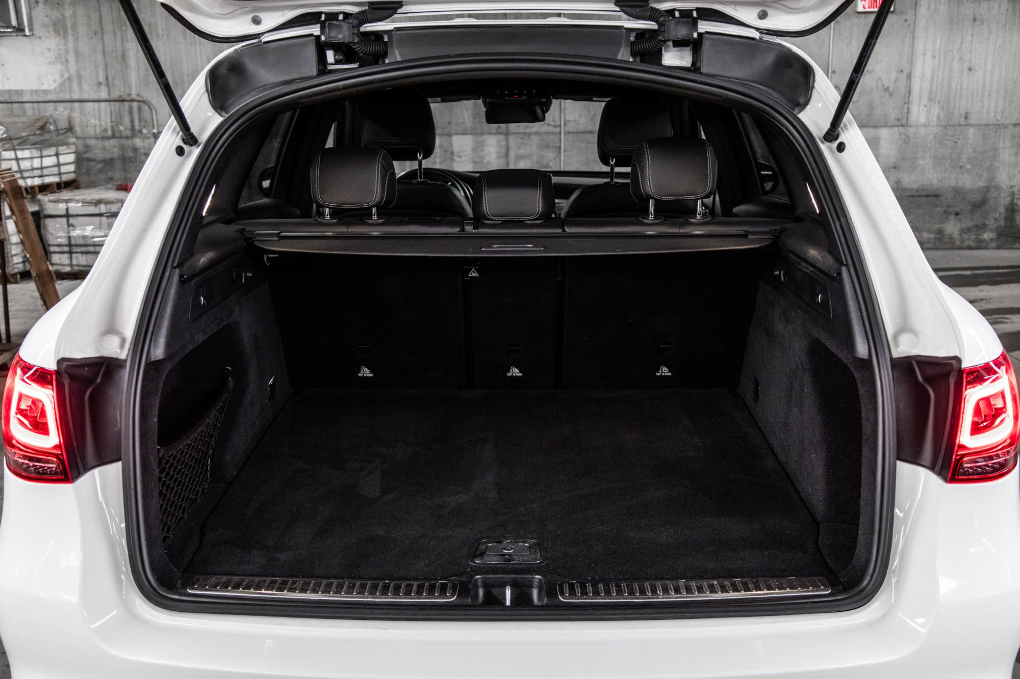 Mercedes-Benz GLC300  2021 à Dollard-des-Ormeaux, Québec