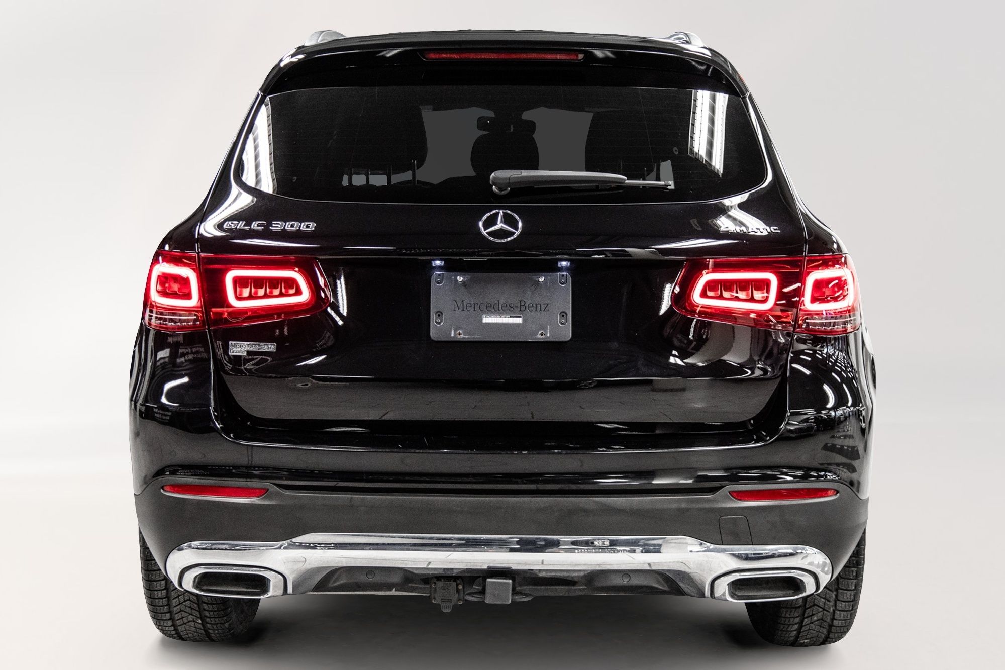 Mercedes-Benz GLC300  2022 à Dollard-des-Ormeaux, Québec