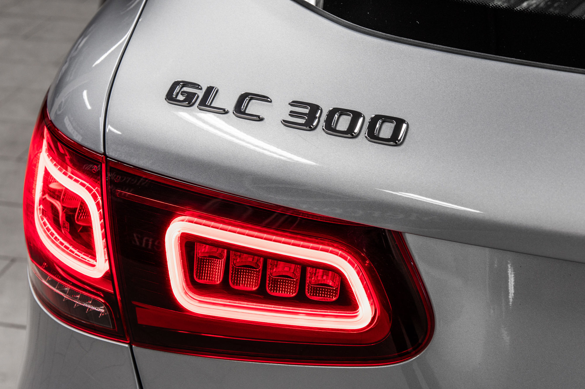 Mercedes-Benz GLC300  2022 à Dollard-des-Ormeaux, Québec